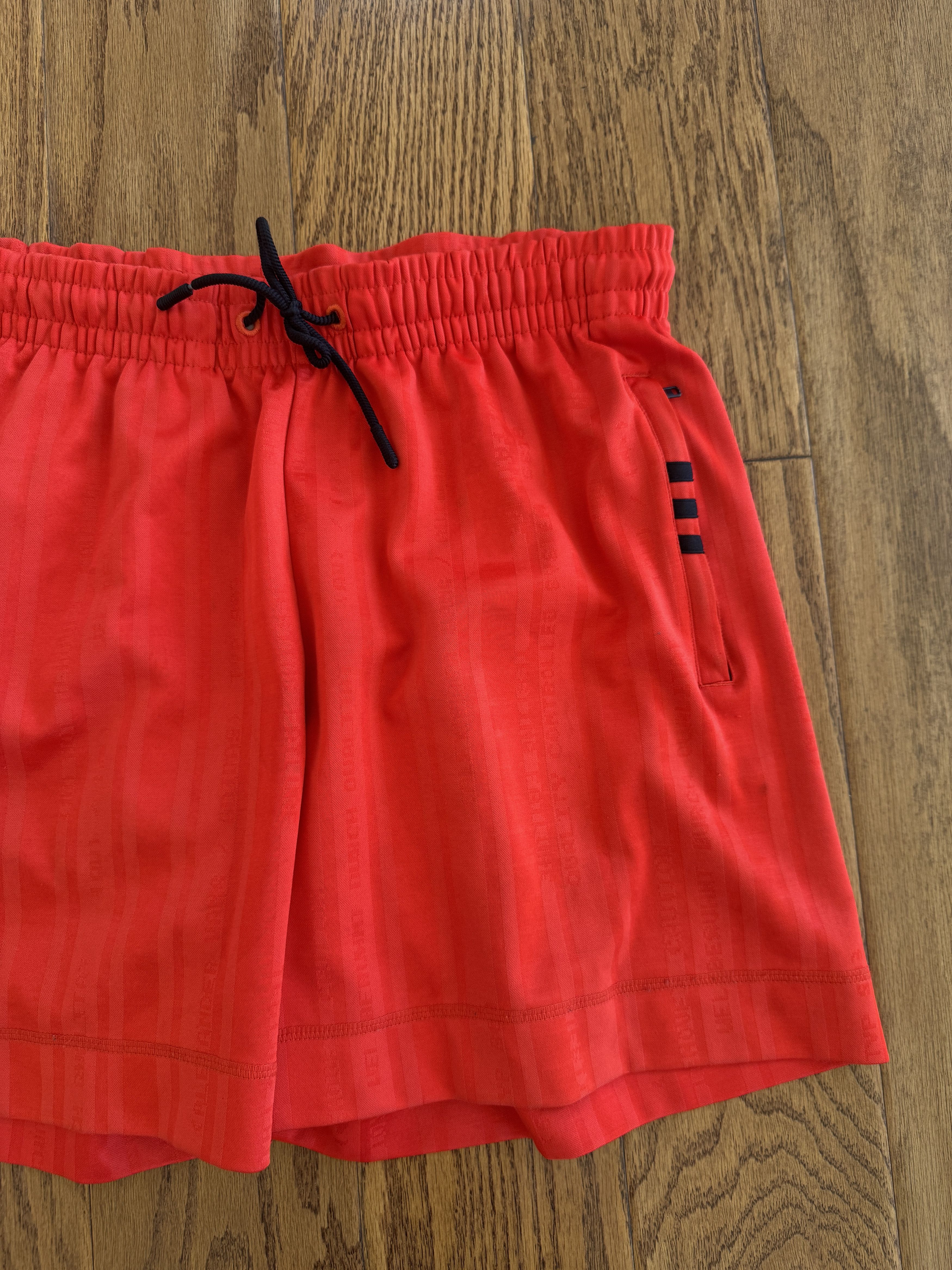 Adidas × Alexander Wang Adidas x Alexander Wang shorts Size US 34 / EU 50 - 2 Thumbnail