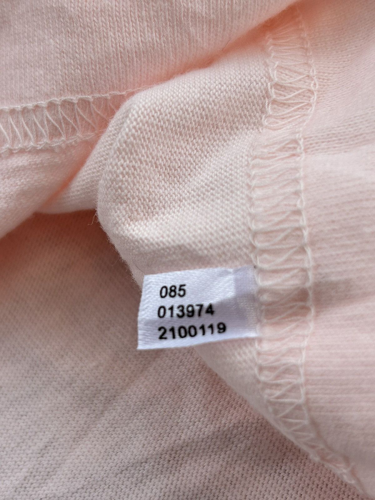 Other 2010 yoko one lennon graphic baby pink tee Size US S / EU 44-46 / 1 - 7 Thumbnail