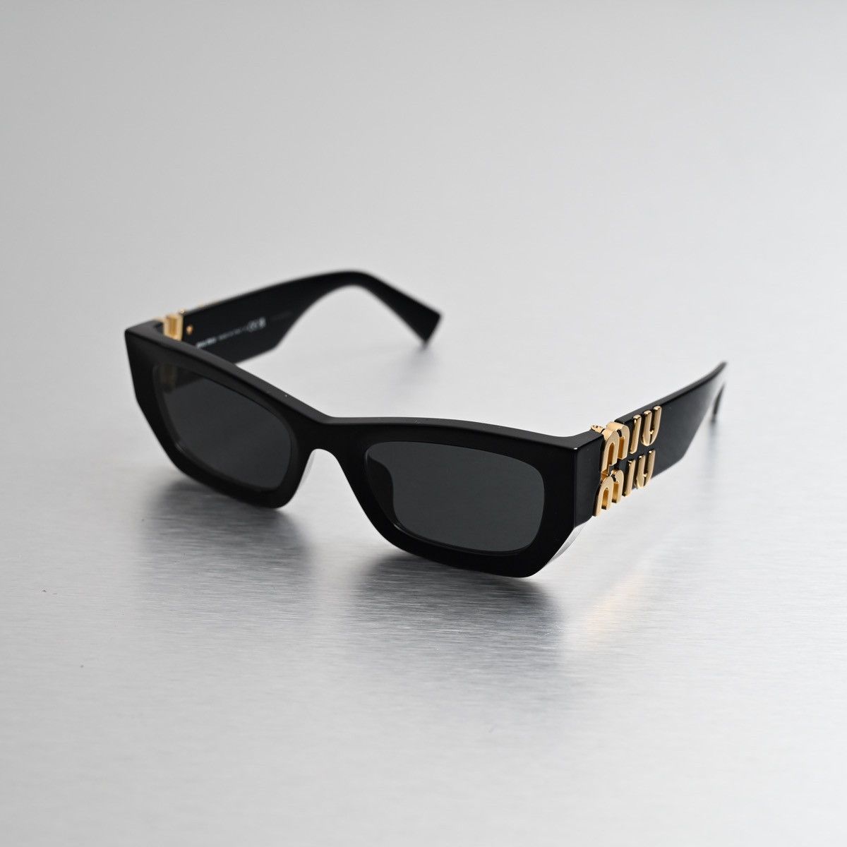 Miu Miu MIU MIU 0MU 09WS SUNGLASSES Size ONE SIZE - 1 Thumbnail