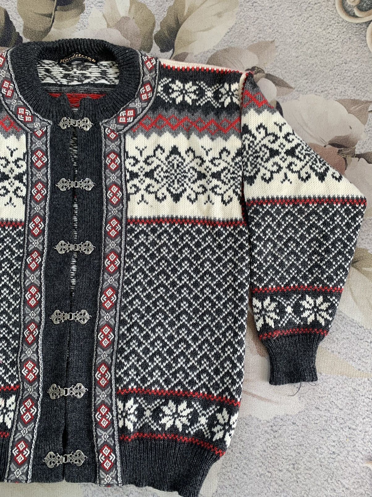 Art Comes First Nordstrikk Art Pattern Knit Sweater Jacket Made in Norway Size US S / EU 44-46 / 1 - 4 Thumbnail