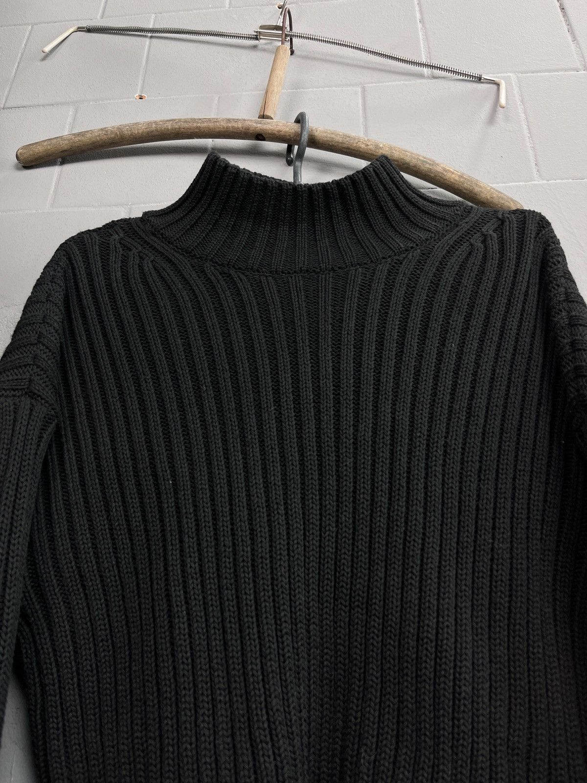 Designer BOXY FIT DISTRESSED AVANTGARDE KNIT - 1652 Size US S / EU 44-46 / 1 - 4 Thumbnail