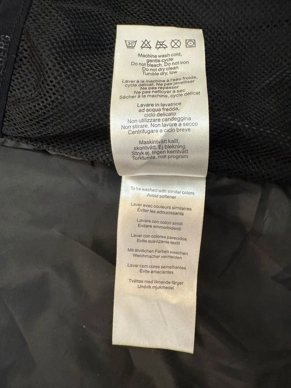 J.Lindeberg J. Lindeberg Bailey 56 Structured Poly Primaloft Jacket XL Size US XL / EU 56 / 4 - 13 Thumbnail