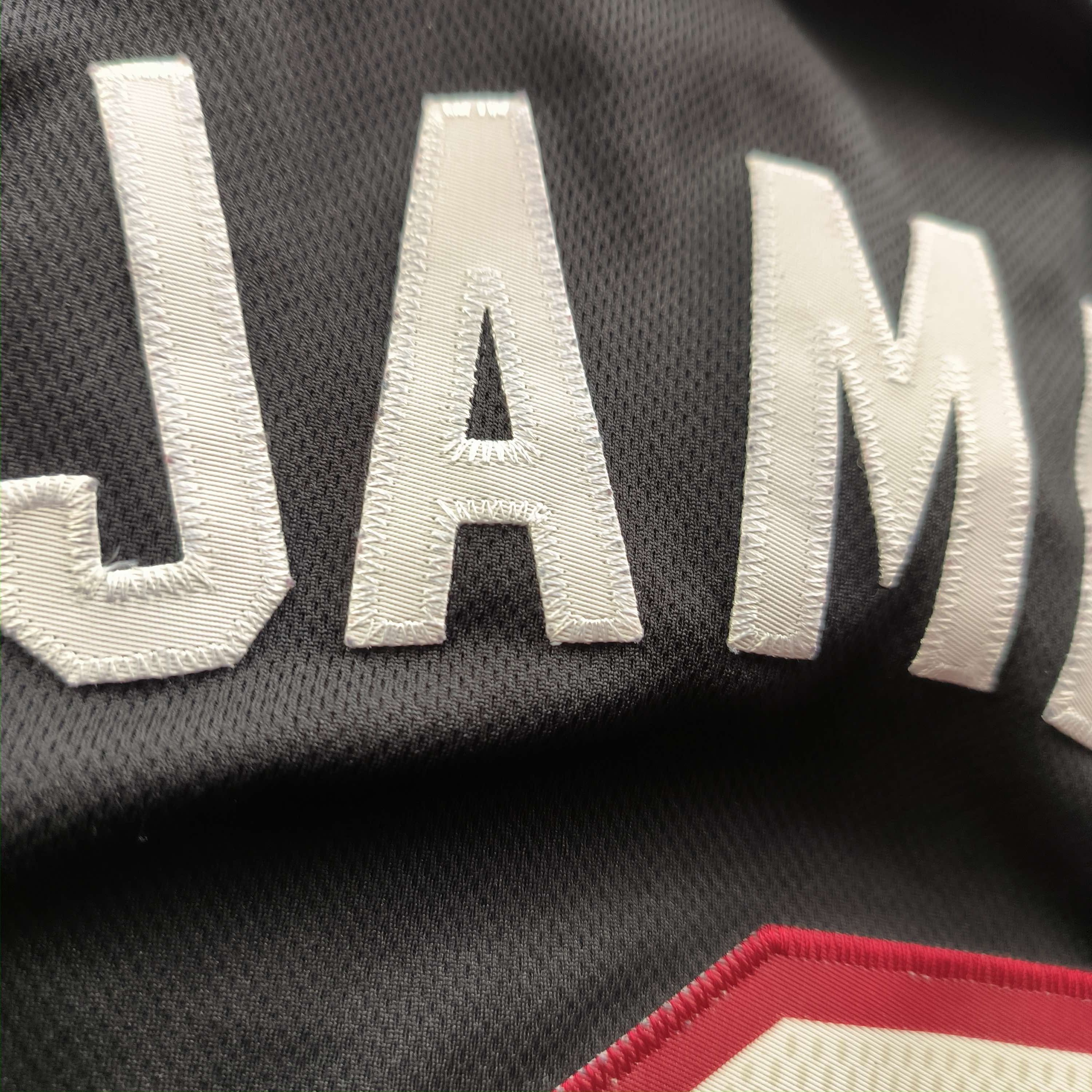 Adidas Miami Heat LeBron James Adidas Swingman NBA jersey size S Size US S / EU 44-46 / 1 - 9 Thumbnail