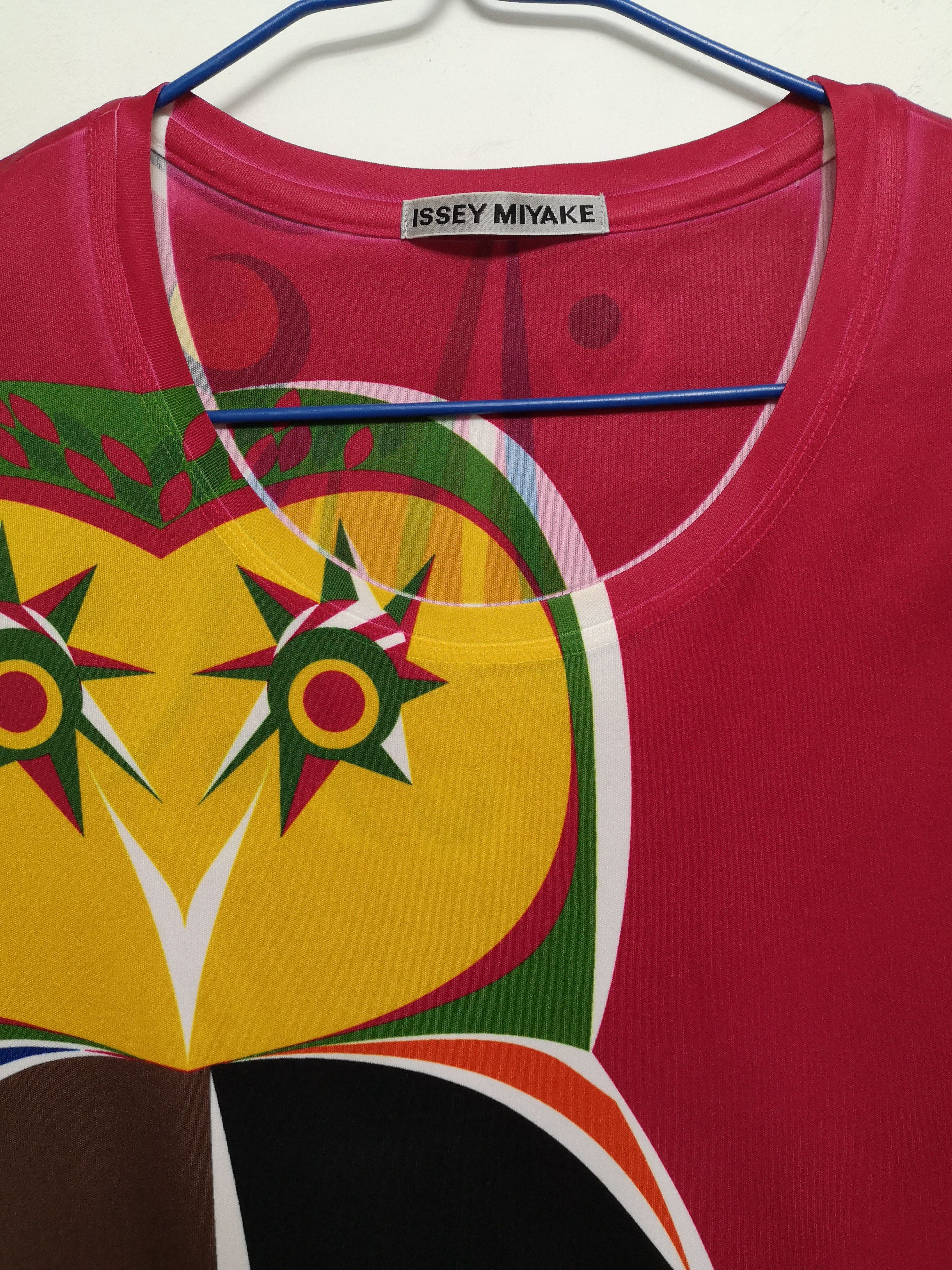 Issey Miyake Colorful Garment Printed Owl Short Sleeves T-Shirt Size S / US 4 / IT 40 - 3 Thumbnail