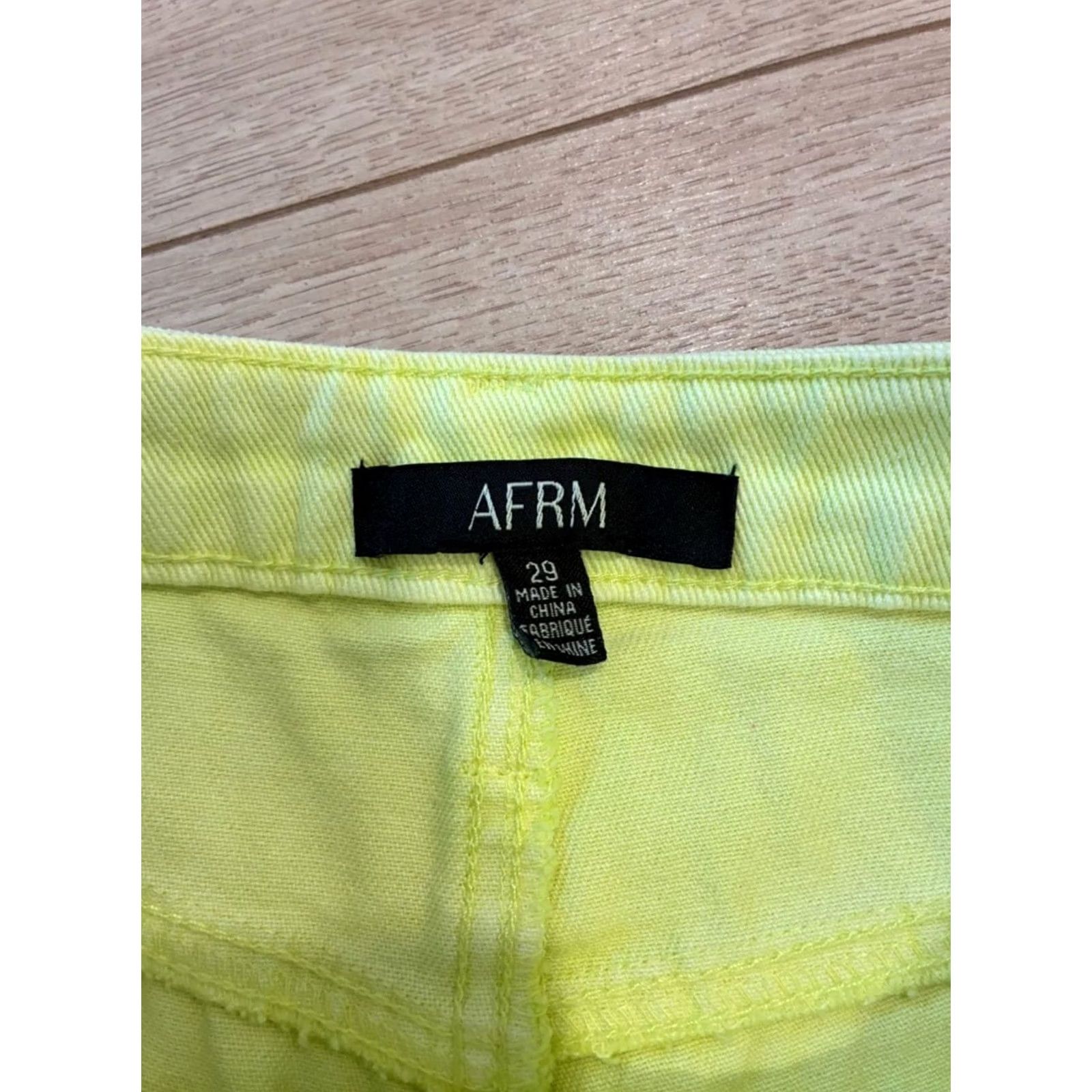 Vintage NWT AFRM Women’s Oden High Rise Wide Leg Distressed Jean Neon Yellow Size 29 Size 29" - 5 Thumbnail