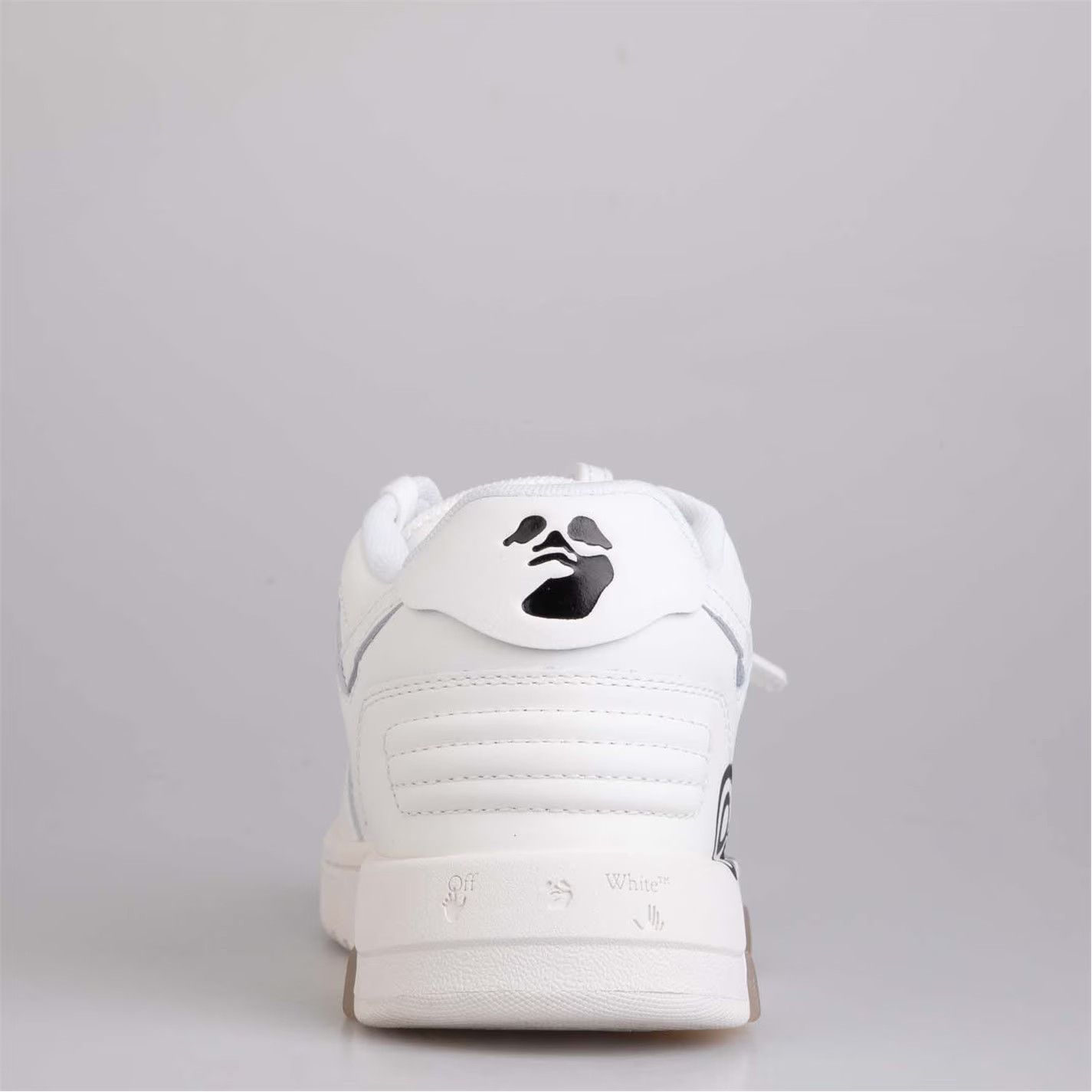 Off-White o1g2r1mq0125 Trainers in White & Black Size US 4.5 / IT 34.5 - 6 Thumbnail