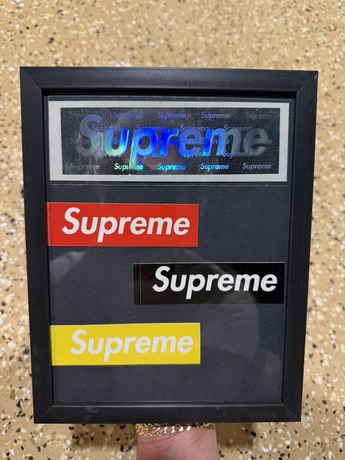 Louis Vuitton × Supreme CREAM SUPREME LOUIS VUITTON BOX LOGO