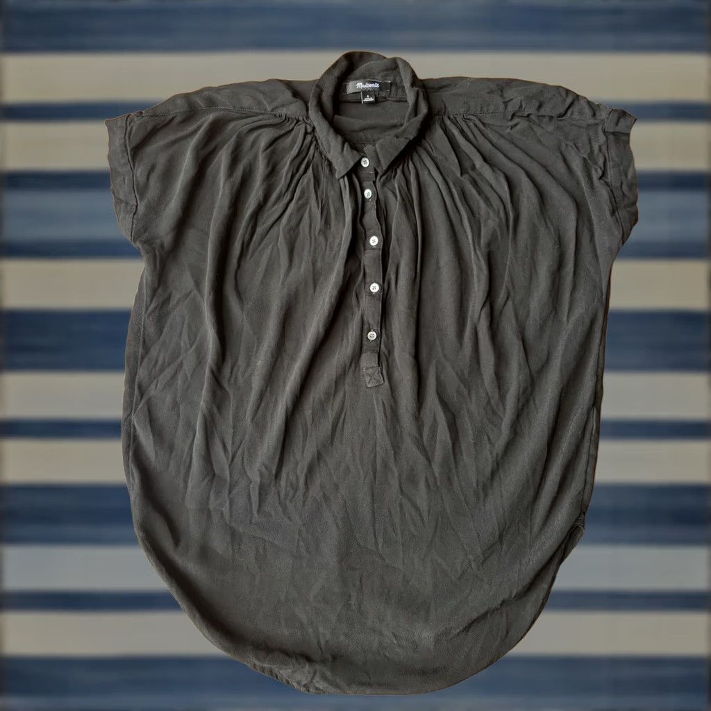Madewell VINTAGE? No. Madewell Button-Up Shirt Women’s Small Black Viscose Size S / US 4 / IT 40 - 1 Thumbnail