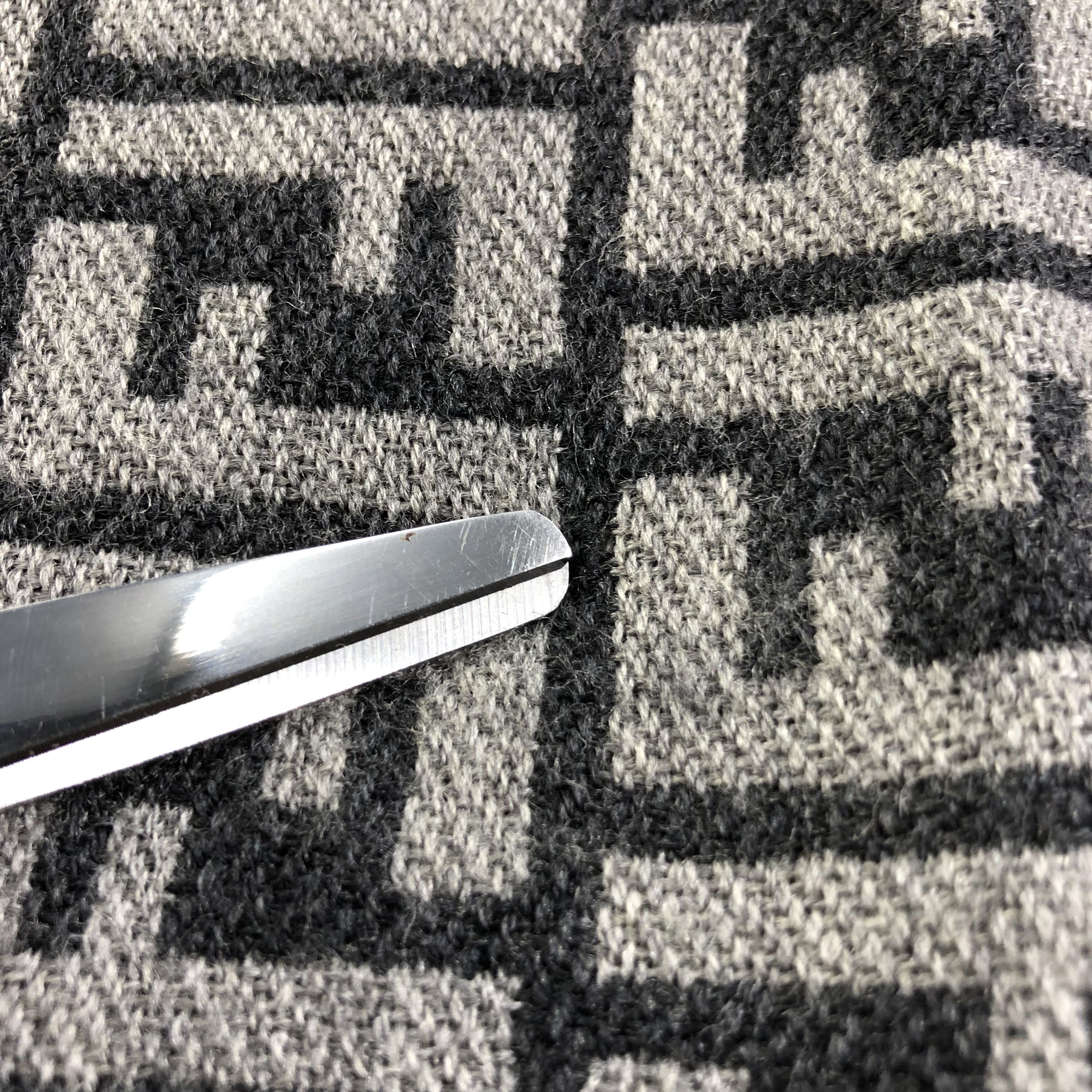 Fendi Fendi Monogram FF Full Print Black Wool Scarf Muffler V1283 Size ONE SIZE - 7 Thumbnail