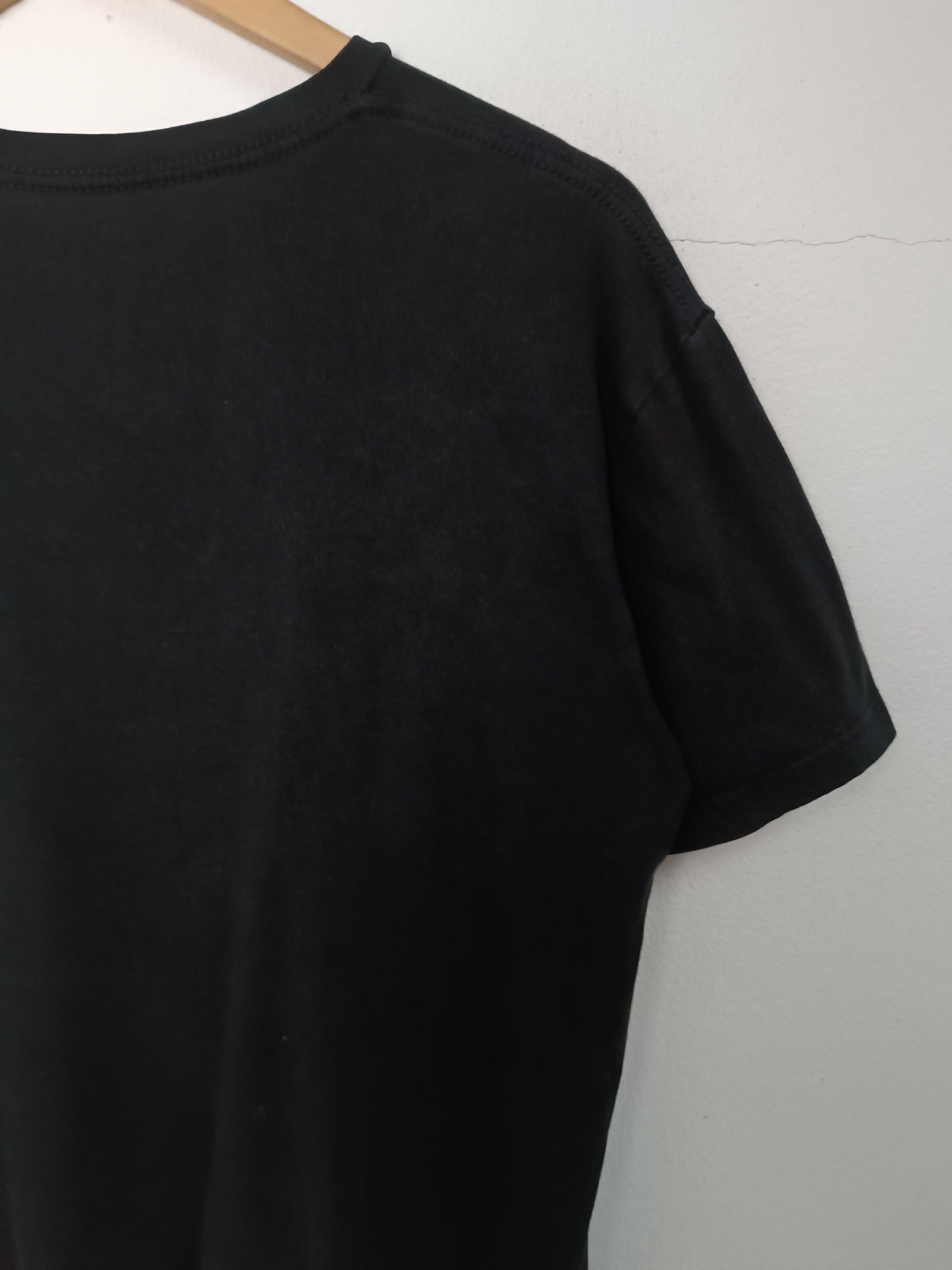 Anime VINTAGE THE LAST AIRBENDER AVATAR SHYAMALAN TEE VERY RARE Size US M / EU 48-50 / 2 - 13 Thumbnail