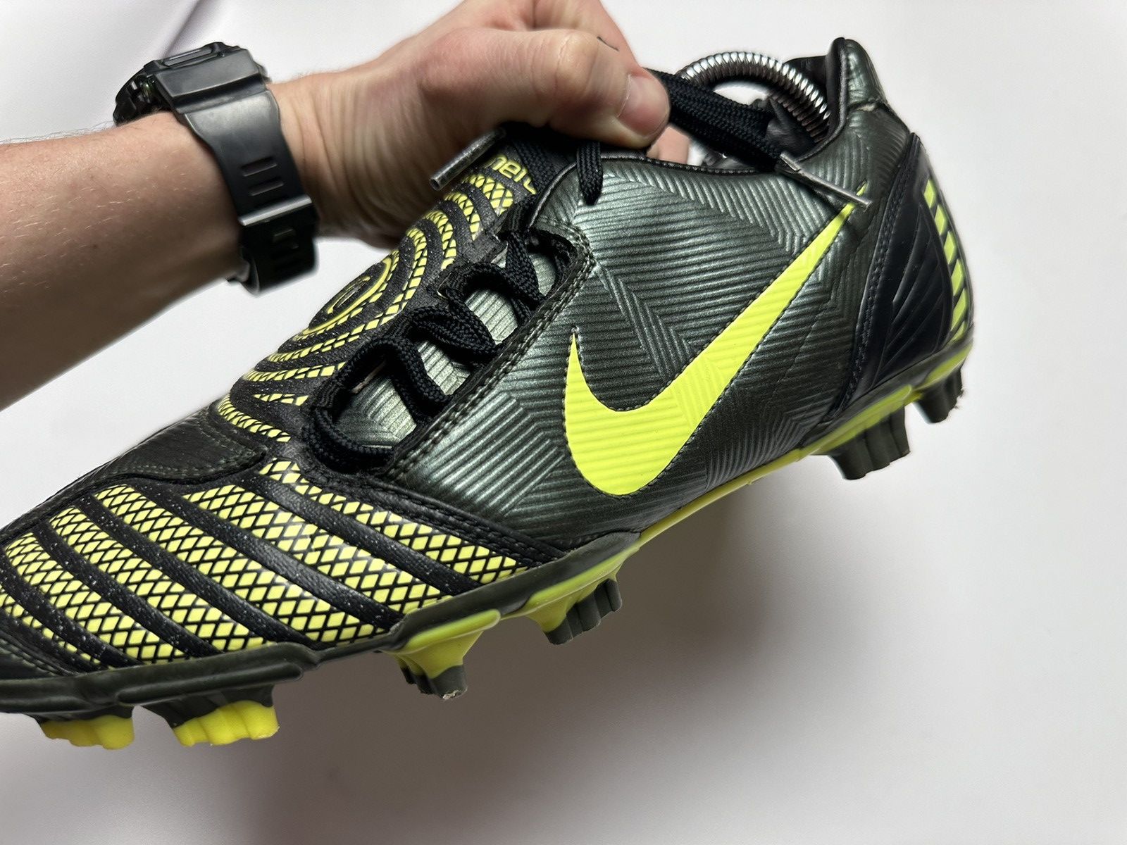 Nike × Vintage Vintage Nike total 90 Soccer boots size US9 rare Size US 9 / EU 42 - 7 Thumbnail