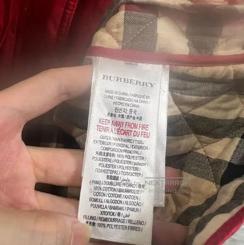 Burberry Burberry Women's Red Quilted Cotton Jacket. Size L / US 10 / IT 46 - 3 Thumbnail