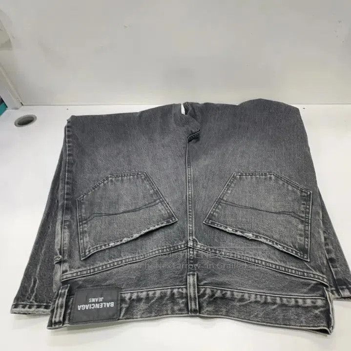 Balenciaga porter classic denim wide pants for men. Size US 32 / EU 48 - 7 Thumbnail