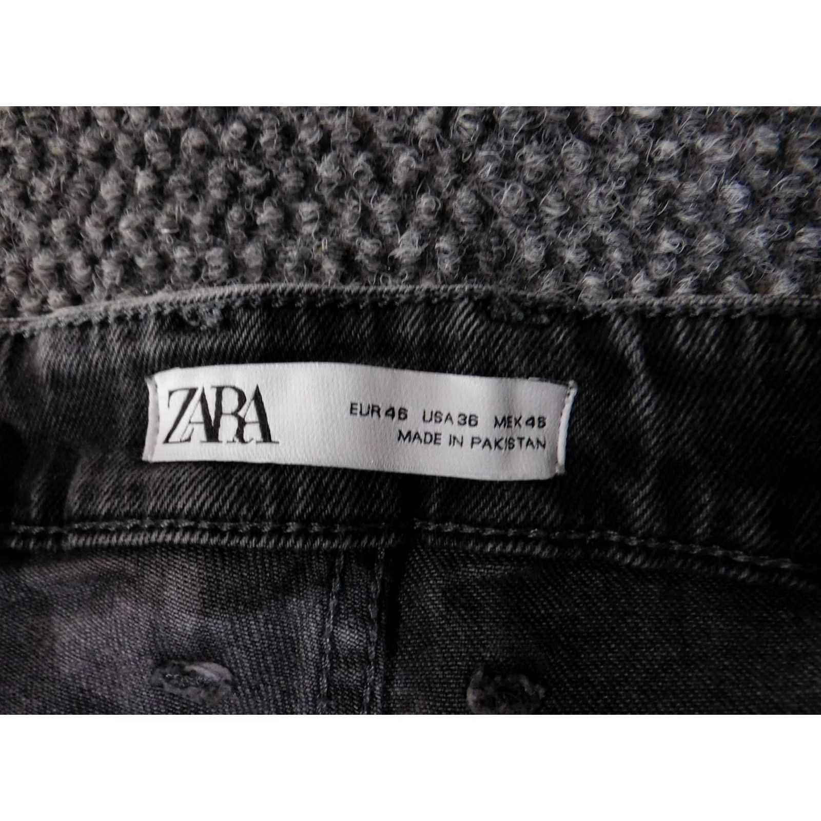 Zara VINTAGE Zara Denim Shorts Mens 36 Black Cut Off Raw Hem Casual Distressed Jean Pakistan Mens Size US 36 / EU 52 - 5 Thumbnail