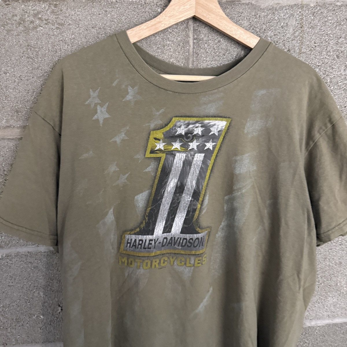 Harley Davidson Harley Davidson 2015 Motorcycles Biker Green Tee Mens Large Size US L / EU 52-54 / 3 - 3 Thumbnail
