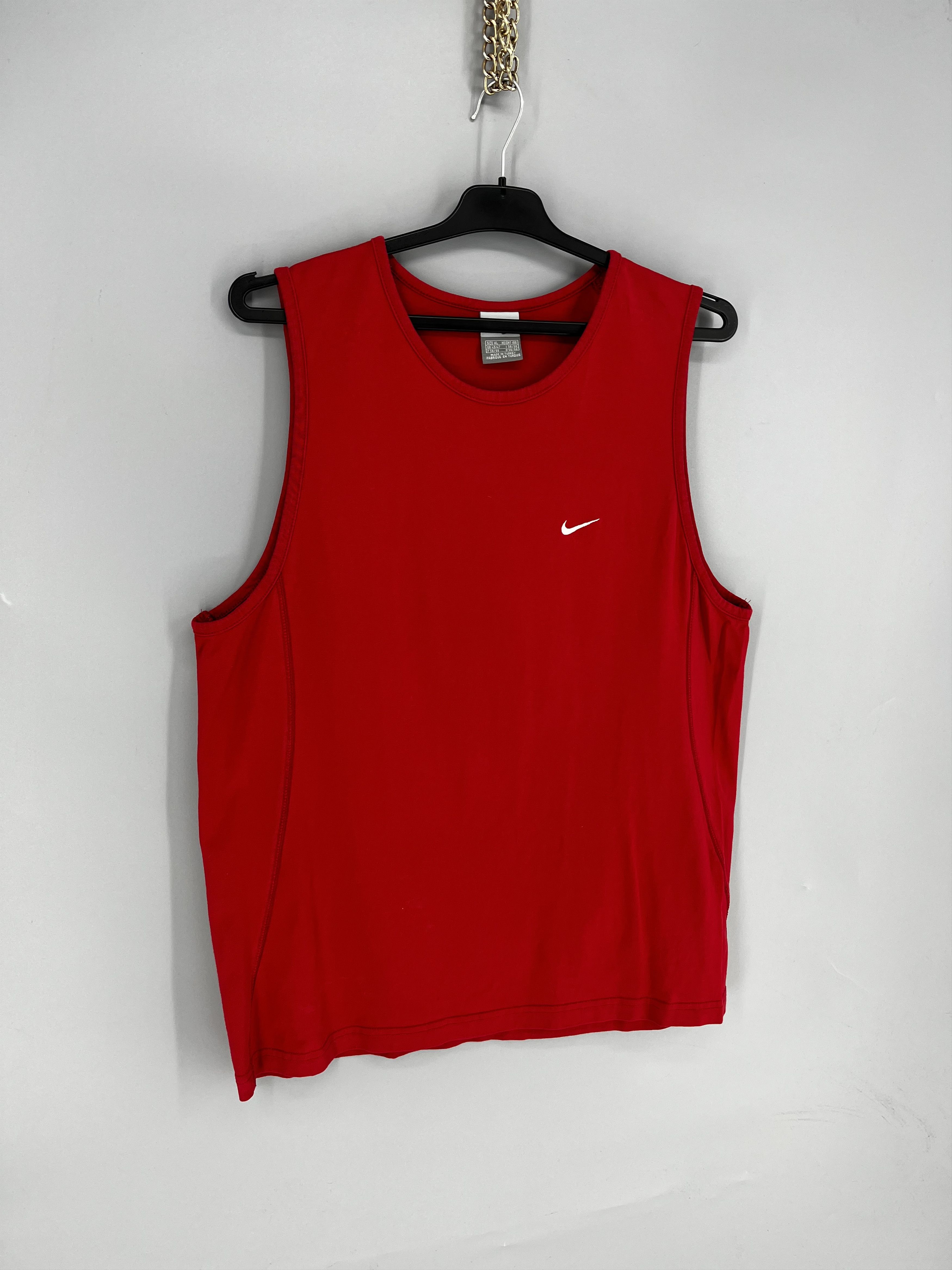 Nike Vintage Nike Tank Top Shirt Mens Red Sleeveless Logo Size US L / EU 52-54 / 3 - 2 Thumbnail
