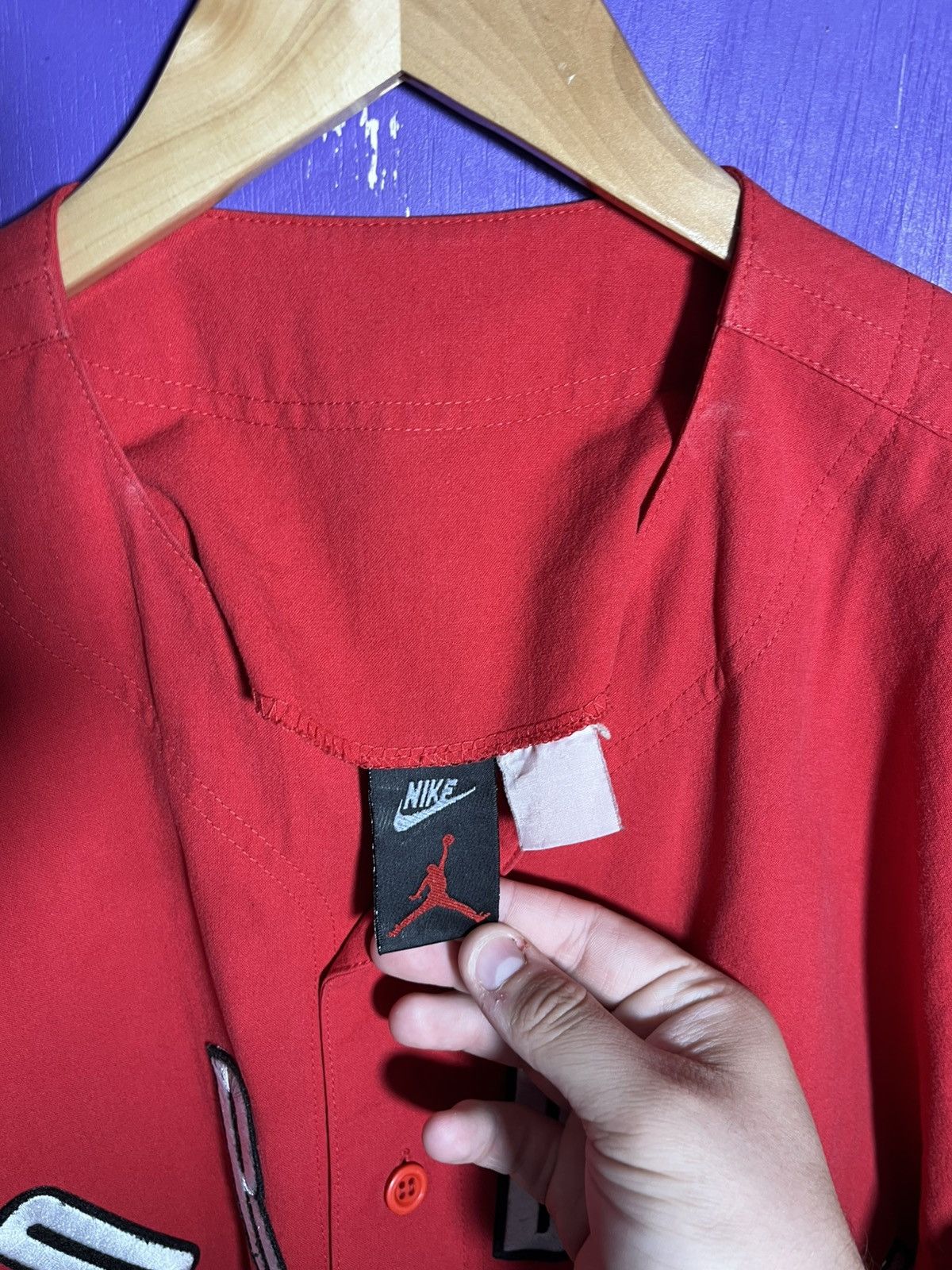 Jordan Brand × Nike × Vintage Vintage 90s Nike Jordan spellout baseball jersey Size US L / EU 52-54 / 3 - 4 Thumbnail