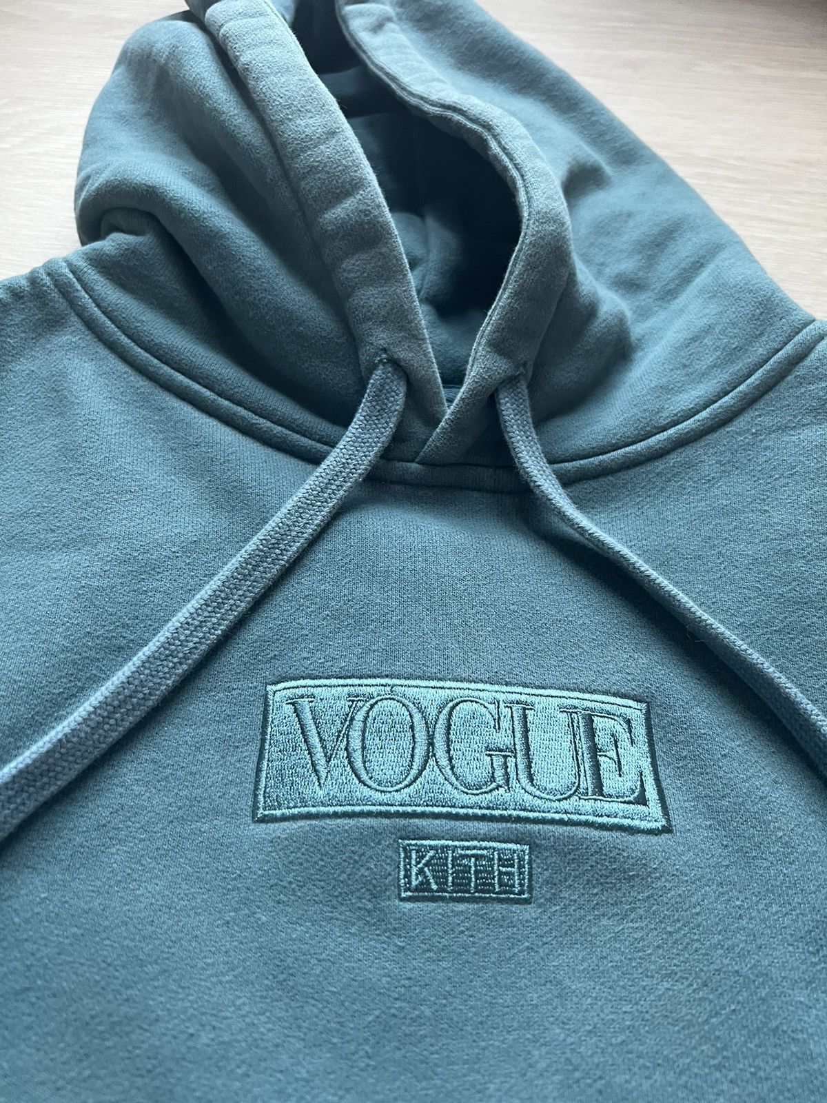 Kith Kith Vogue Hoodie Sea Pine Size US M / EU 48-50 / 2 - 3 Thumbnail