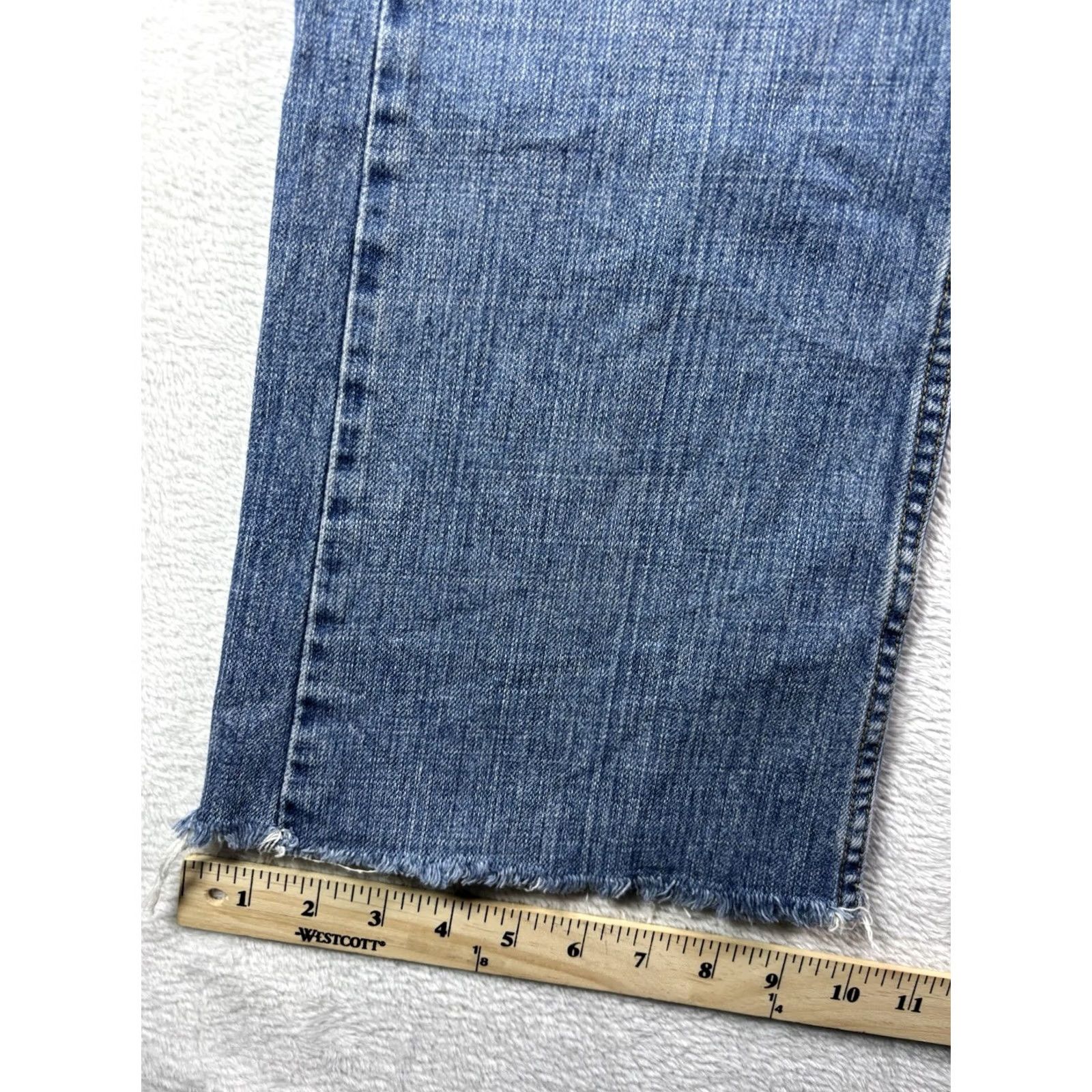 Levi's Levi's 527 Jeans Men Straight Light Wash Distressed Denim Size 34x34 34x32 Mid Rise 5-Pocket Vintage Blue Denim Regular Fit TGIFN? Size US 34 / EU 50 - 5 Thumbnail