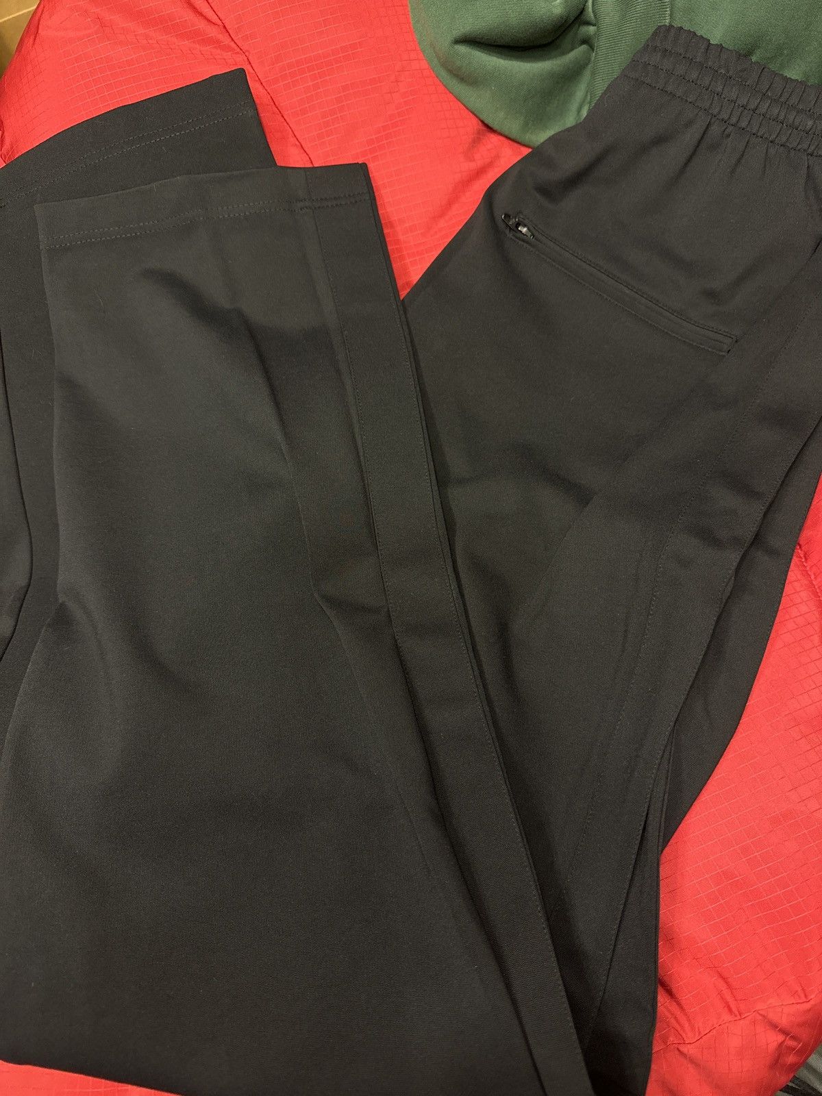 Balenciaga Balenciaga SS20 BB Lock Logo Track Pants With Side Stripe Size US 32 / EU 48 - 5 Thumbnail