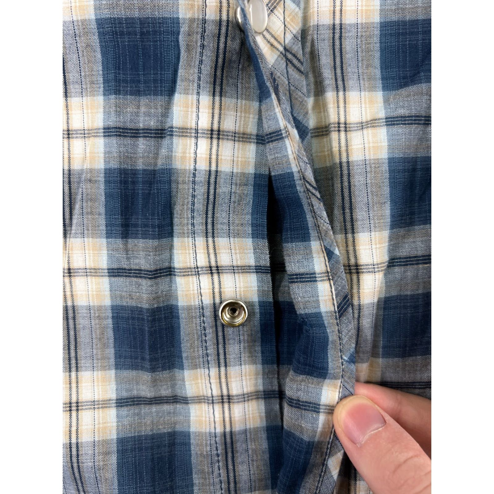 Wrangler Wrangler Shirt Men XL Blue Plaid Western Pearl Snap Button-Up Cowboy Western Shirt Men XL Blue Plaid Size US XL / EU 56 / 4 - 3 Thumbnail