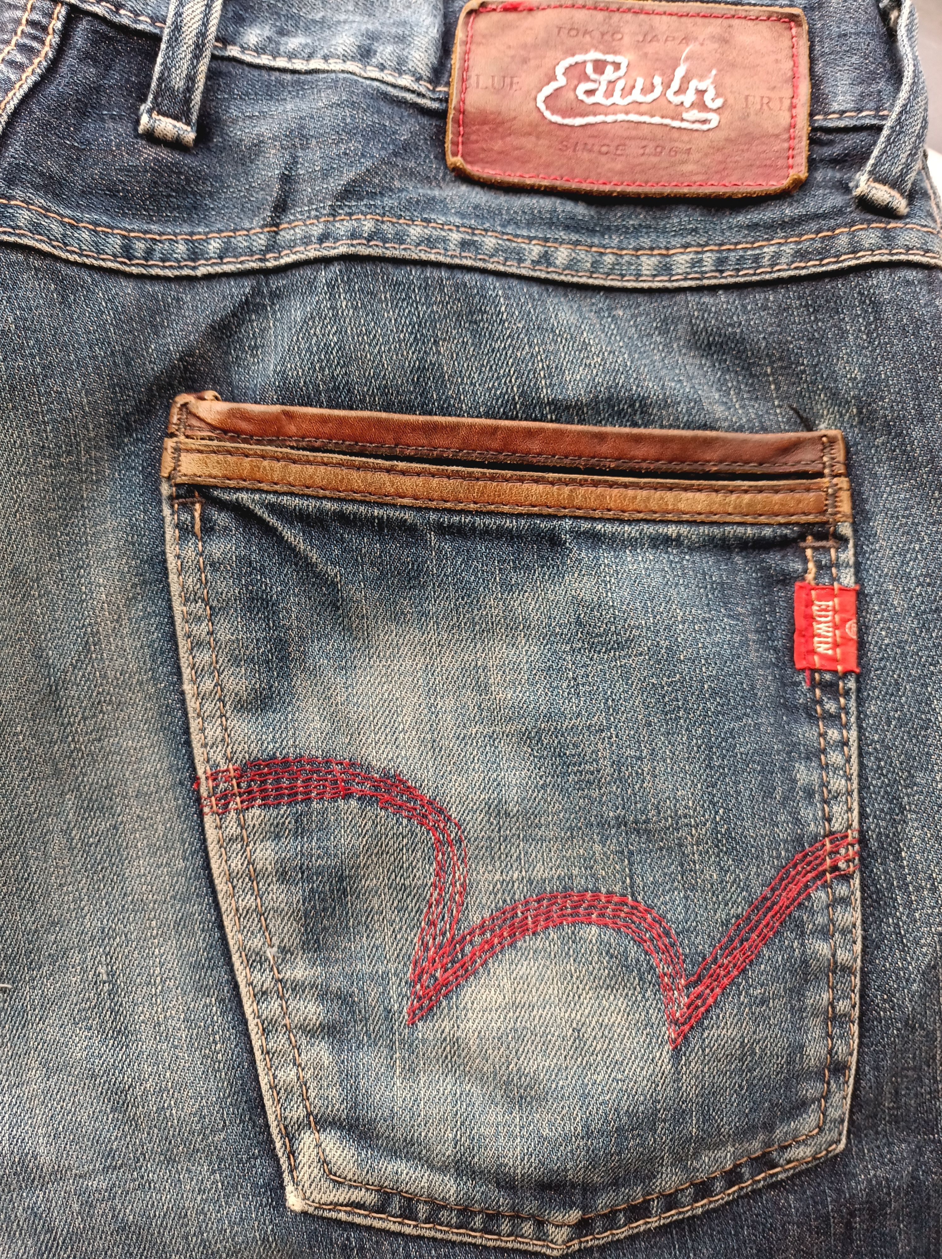 Edwin DISTRESSED EDWIN BLUETRIP & FADED. Size US 34 / EU 50 - 13 Thumbnail