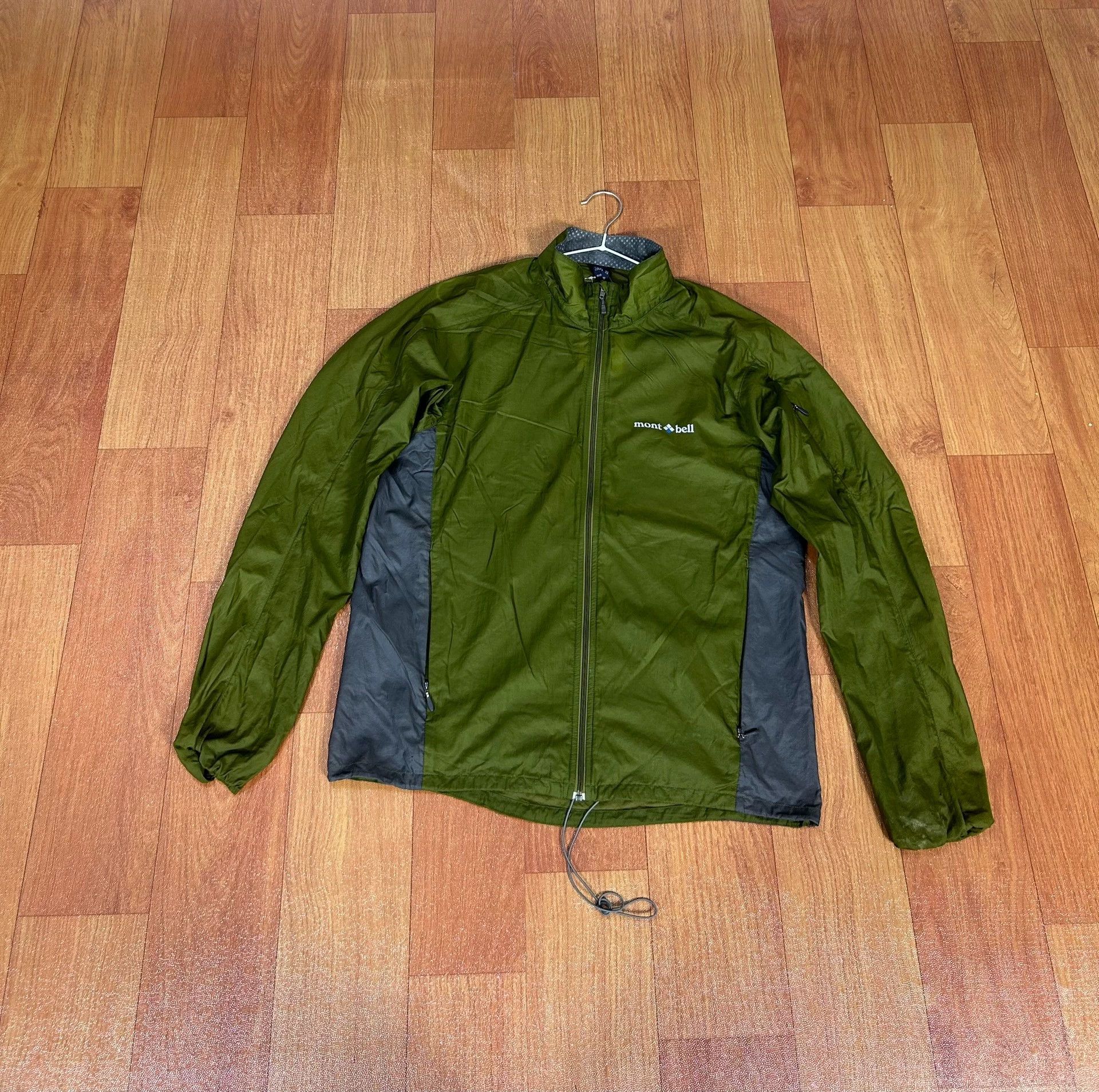 Montbell Montbell "Beautiful Mountain" Sun Protection Jacket – Unisex Size US XS / EU 42 / 0 - 1 Thumbnail