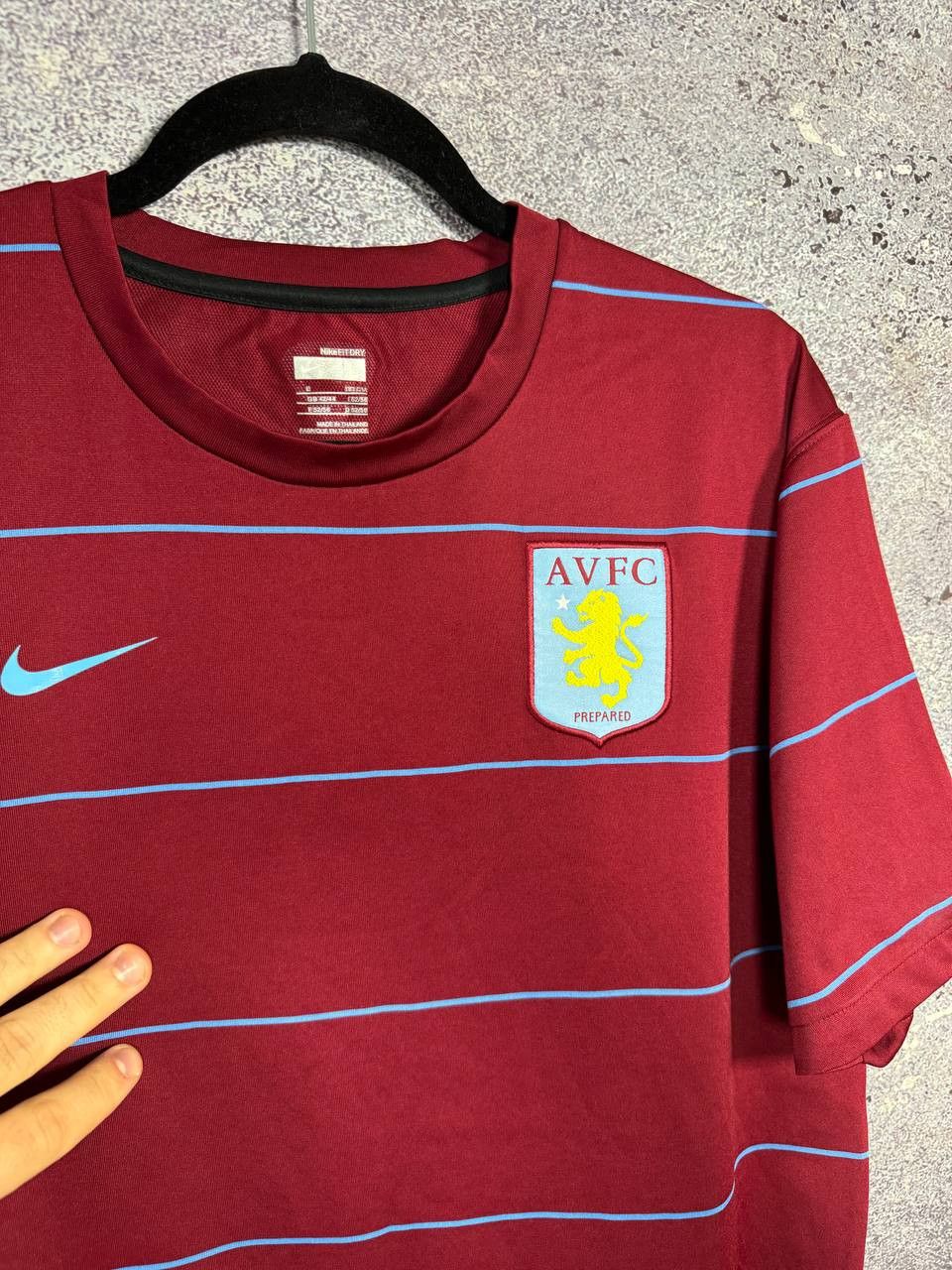 Nike × Vintage Vintage Aston Villa 2006 Nike Training Pre-Match Jersey Size US L / EU 52-54 / 3 - 8 Thumbnail