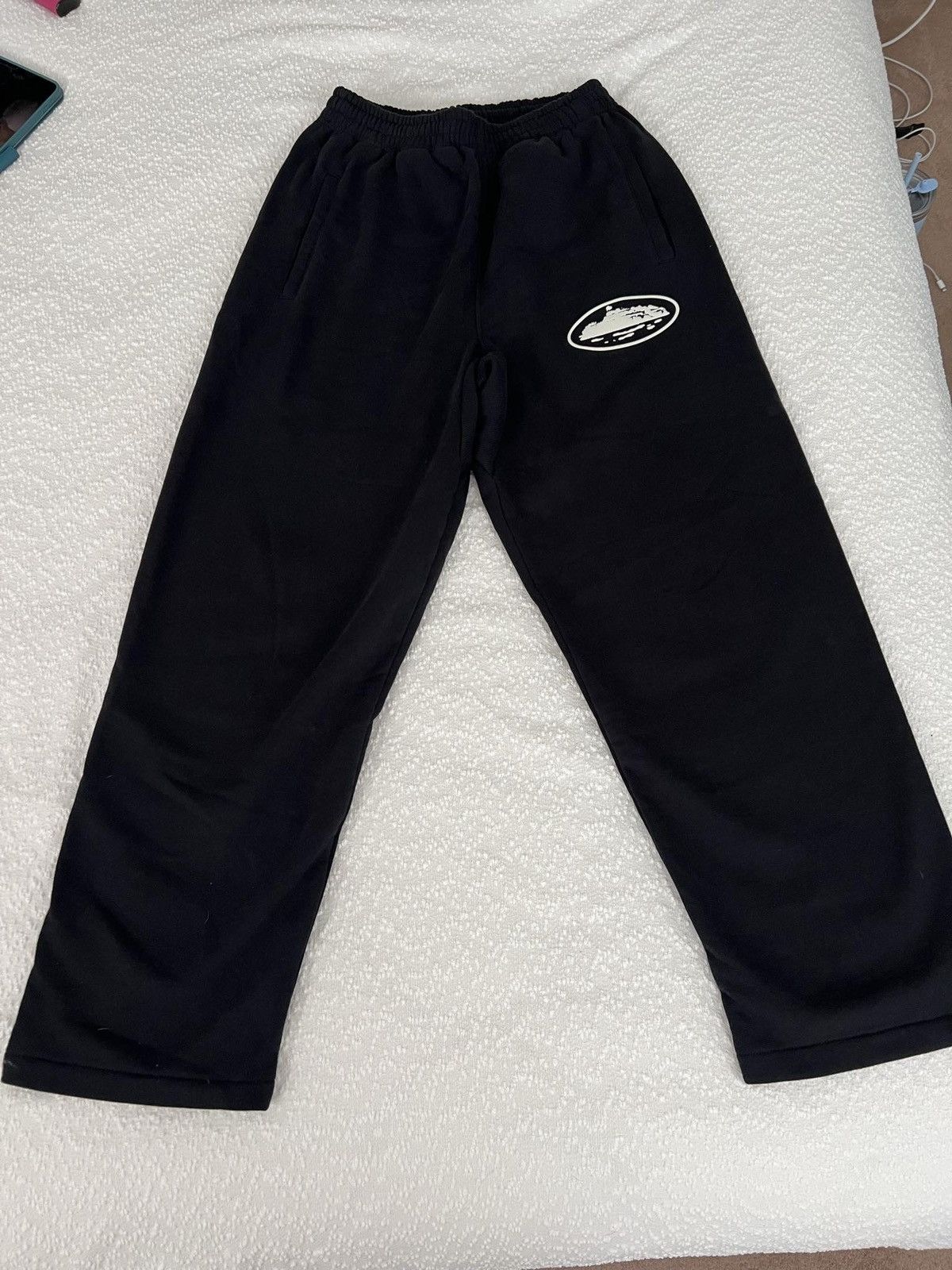 トップス Corteiz Velour Track Pants - Black Corteiz VVS Velour Black Tracksuit | corteizscargos.com