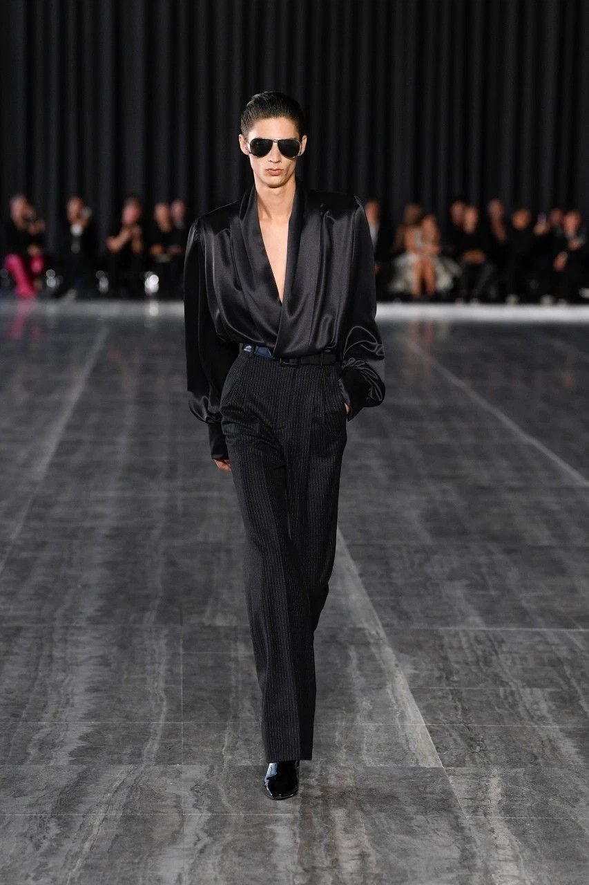 Saint Laurent Paris SS24 Saint Laurent Shawl Blouse in Silk Satin Crepe Size US XS / EU 42 / 0 - 2 Thumbnail