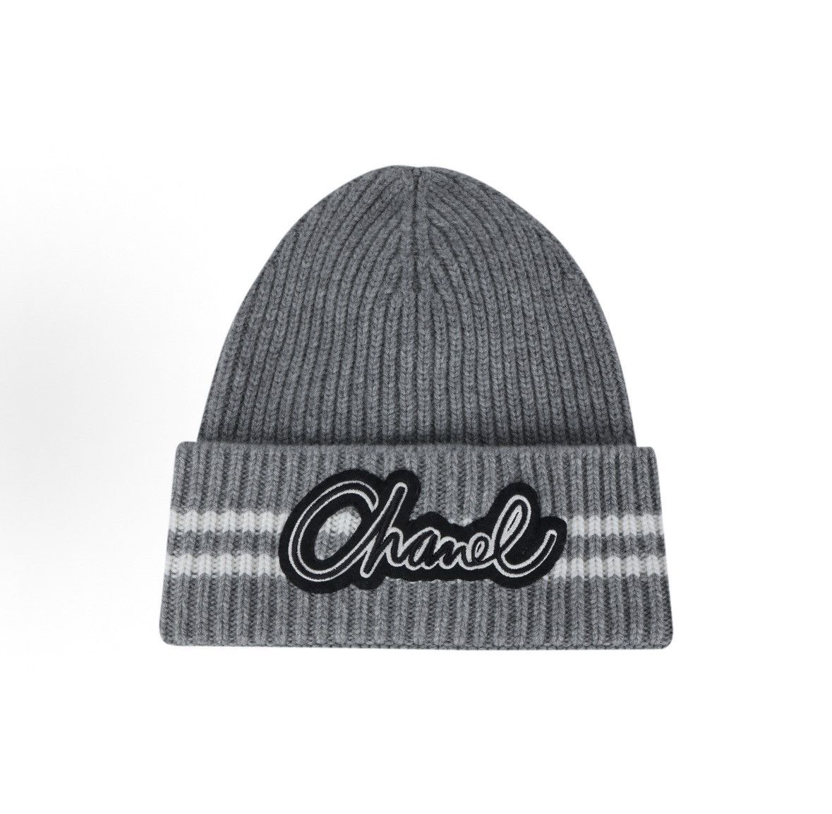 Chanel Cashmere embroidered logo beanie Size ONE SIZE - 1 Thumbnail