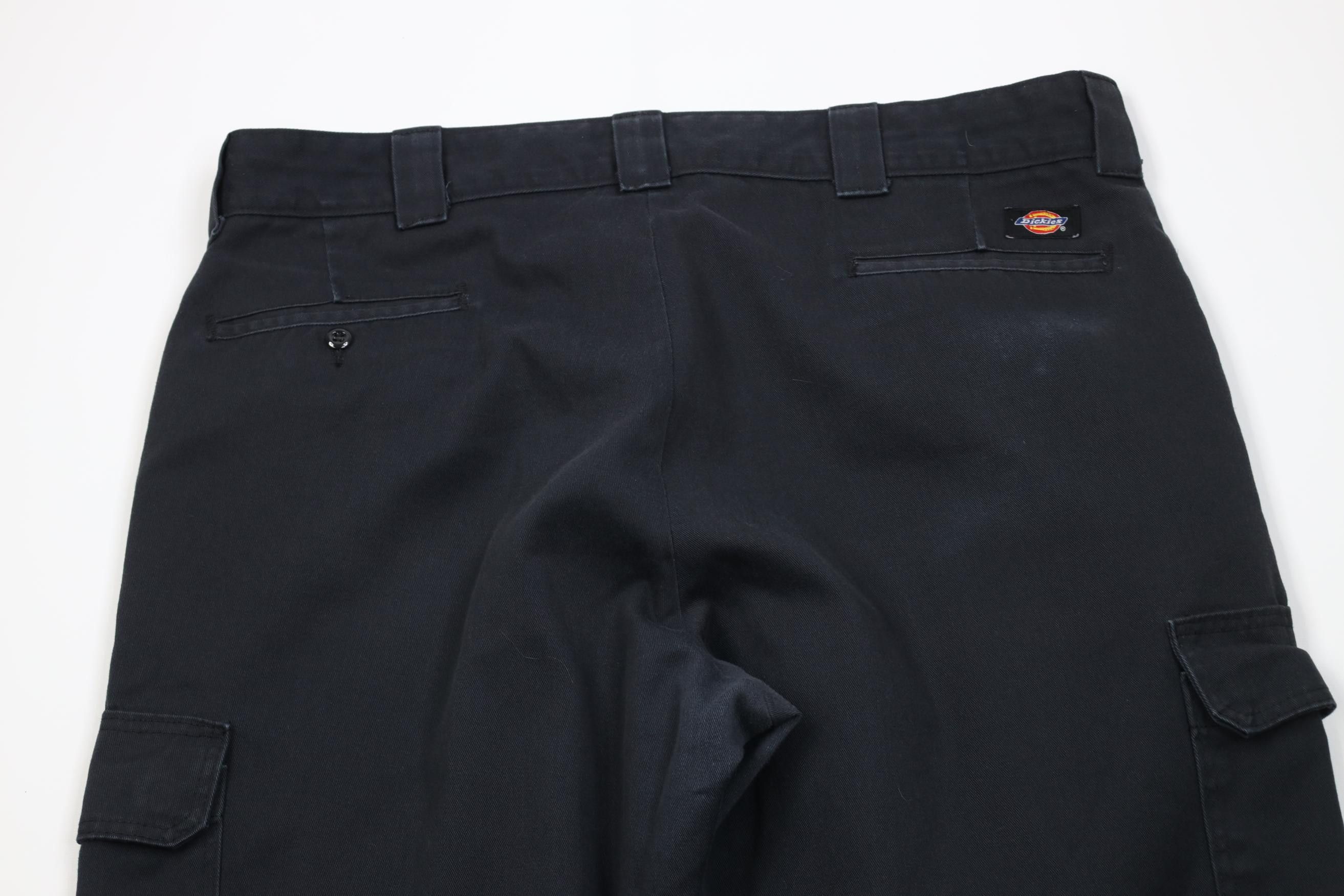 Dickies Vintage Y2K Dickies Relaxed Straight Wide Leg Cargo Pants Size US 40 / EU 56 - 11 Thumbnail