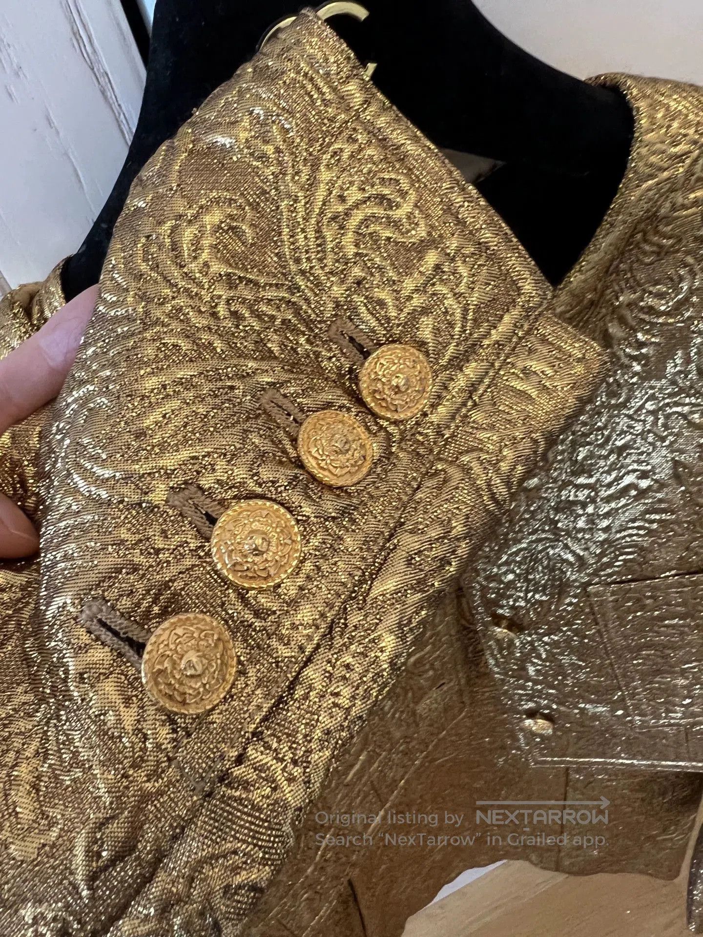Chanel Chanel Vintage Nishijin Weave Suit. Size XS / US 0-2 / IT 36-38 - 3 Thumbnail