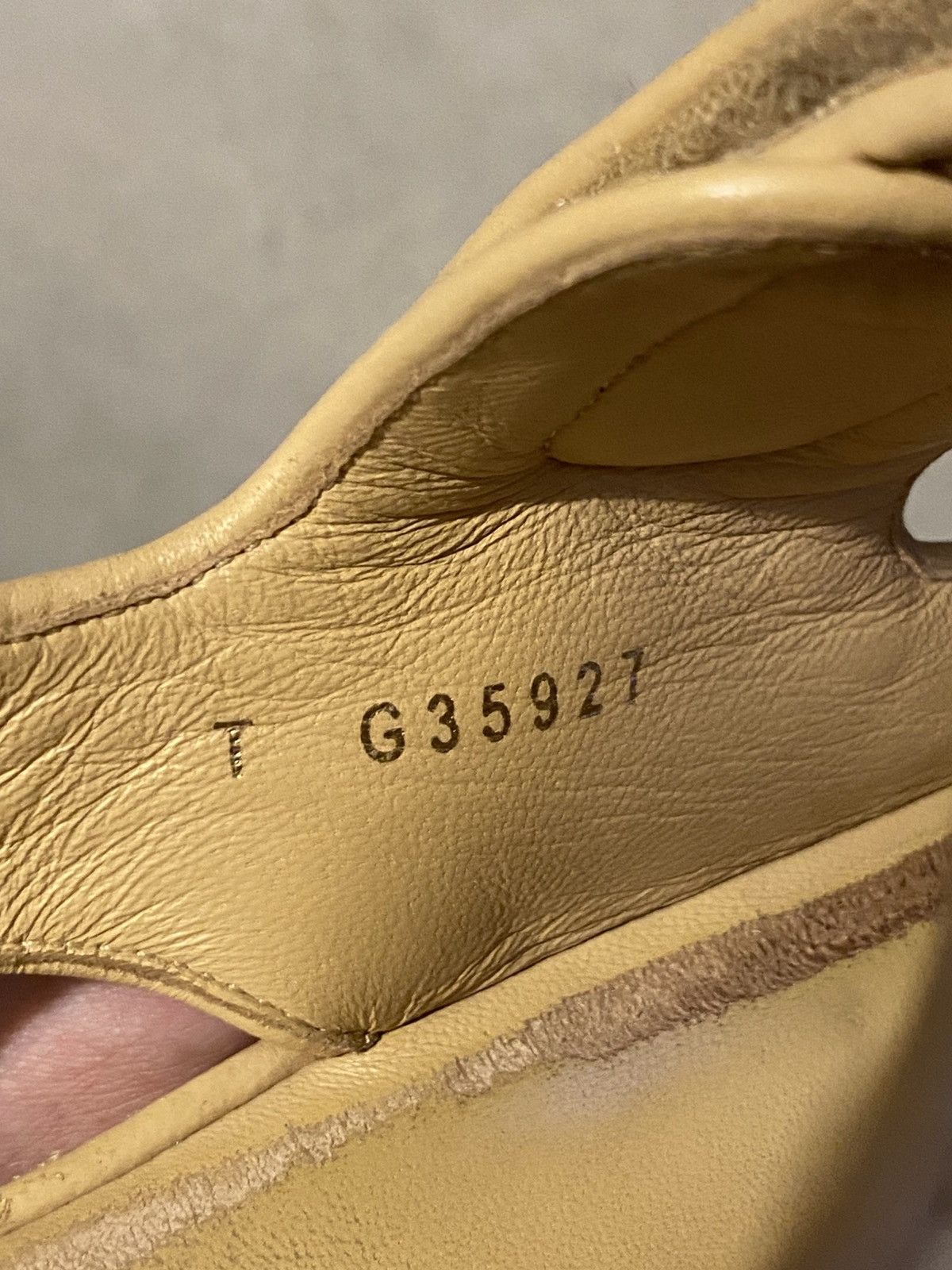 Chanel Chanel Raffia Dad Sandals with Pearl CC Logo – Beige/Gold Size US 9.5 / IT 39.5 - 12 Thumbnail