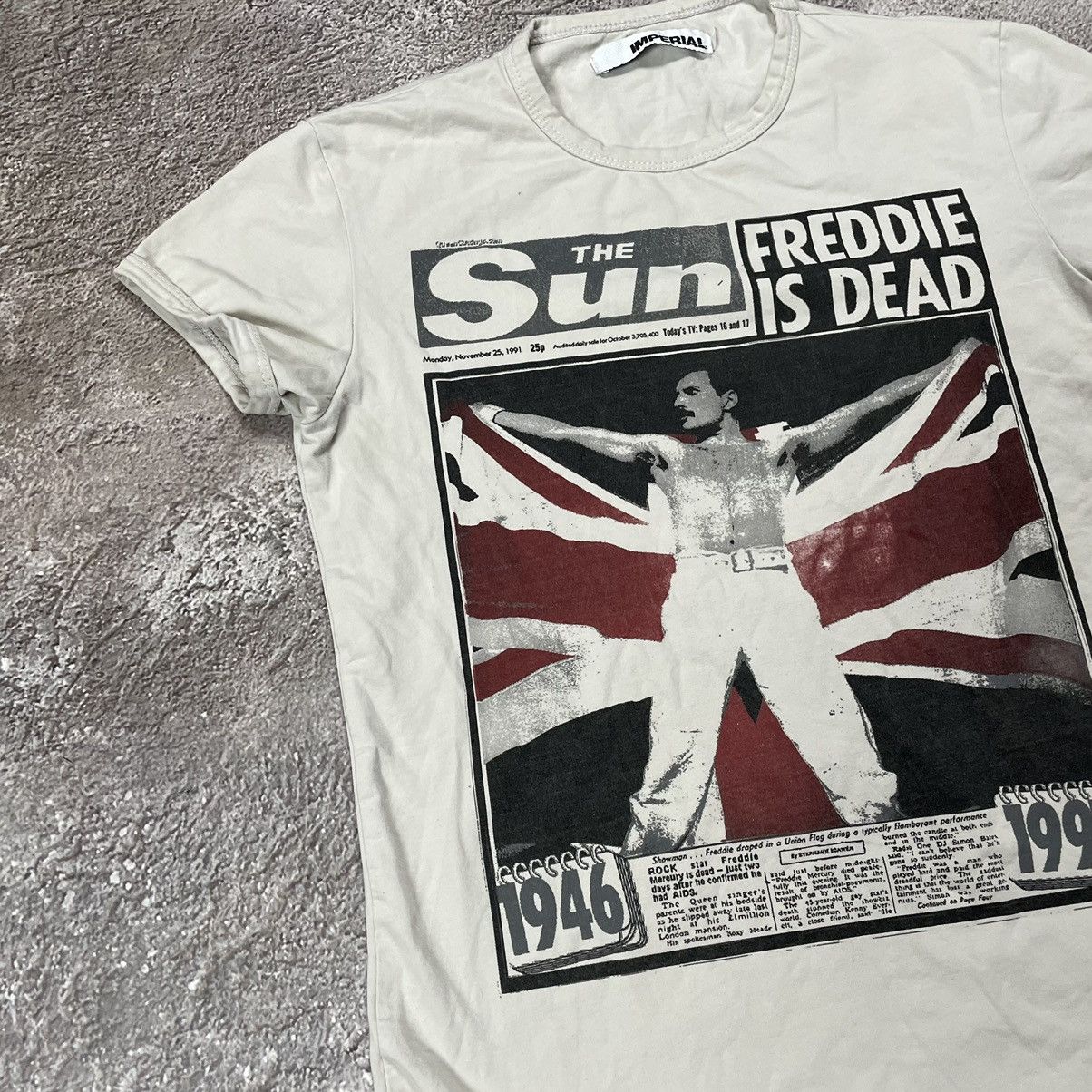 Vintage Vintage Y2K Freddie Graphic Tee Sun Faded Grunge Tapered S Size US S / EU 44-46 / 1 - 2 Thumbnail