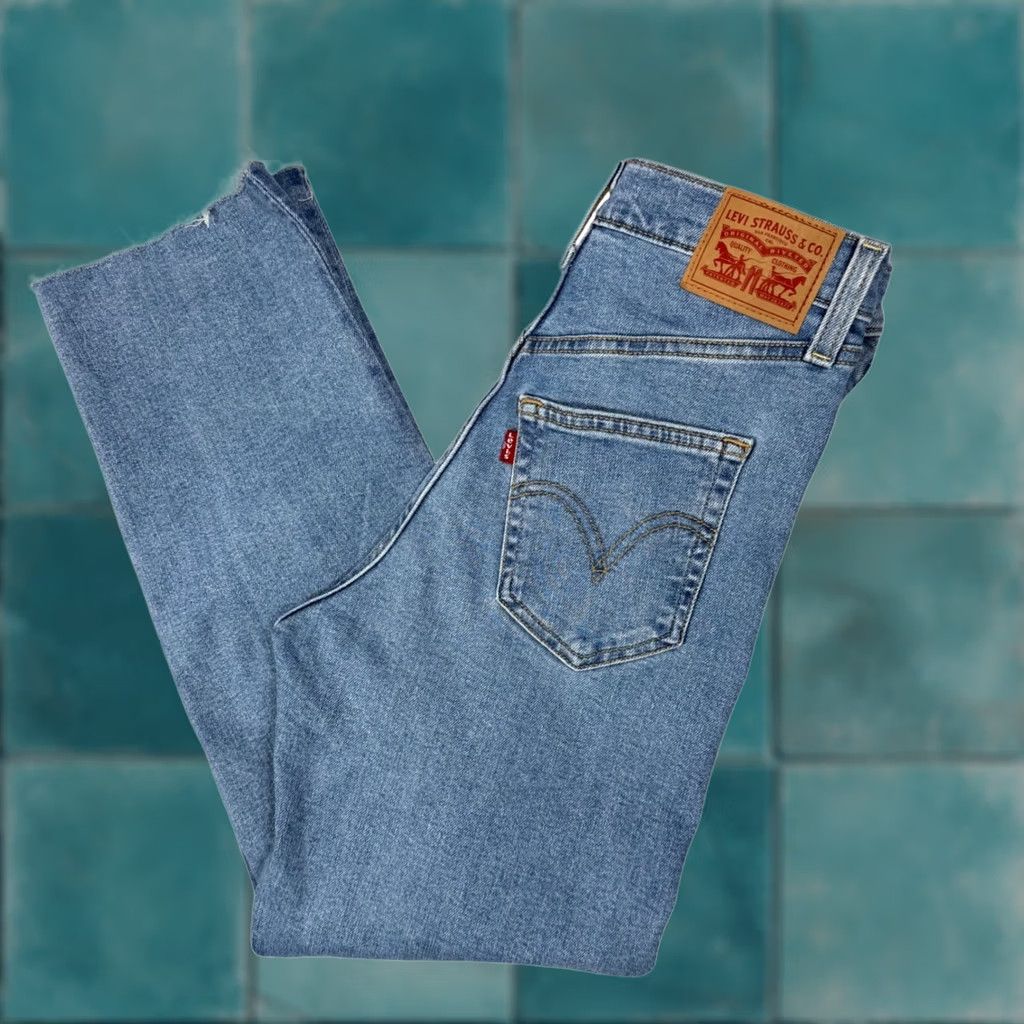 CO Levi Strauss Co Ribcage Straight Ankle Jeans Light Wash Distressed Sz 26 Women Jeans Size 26" / US 2 / IT 38 - 1 Thumbnail