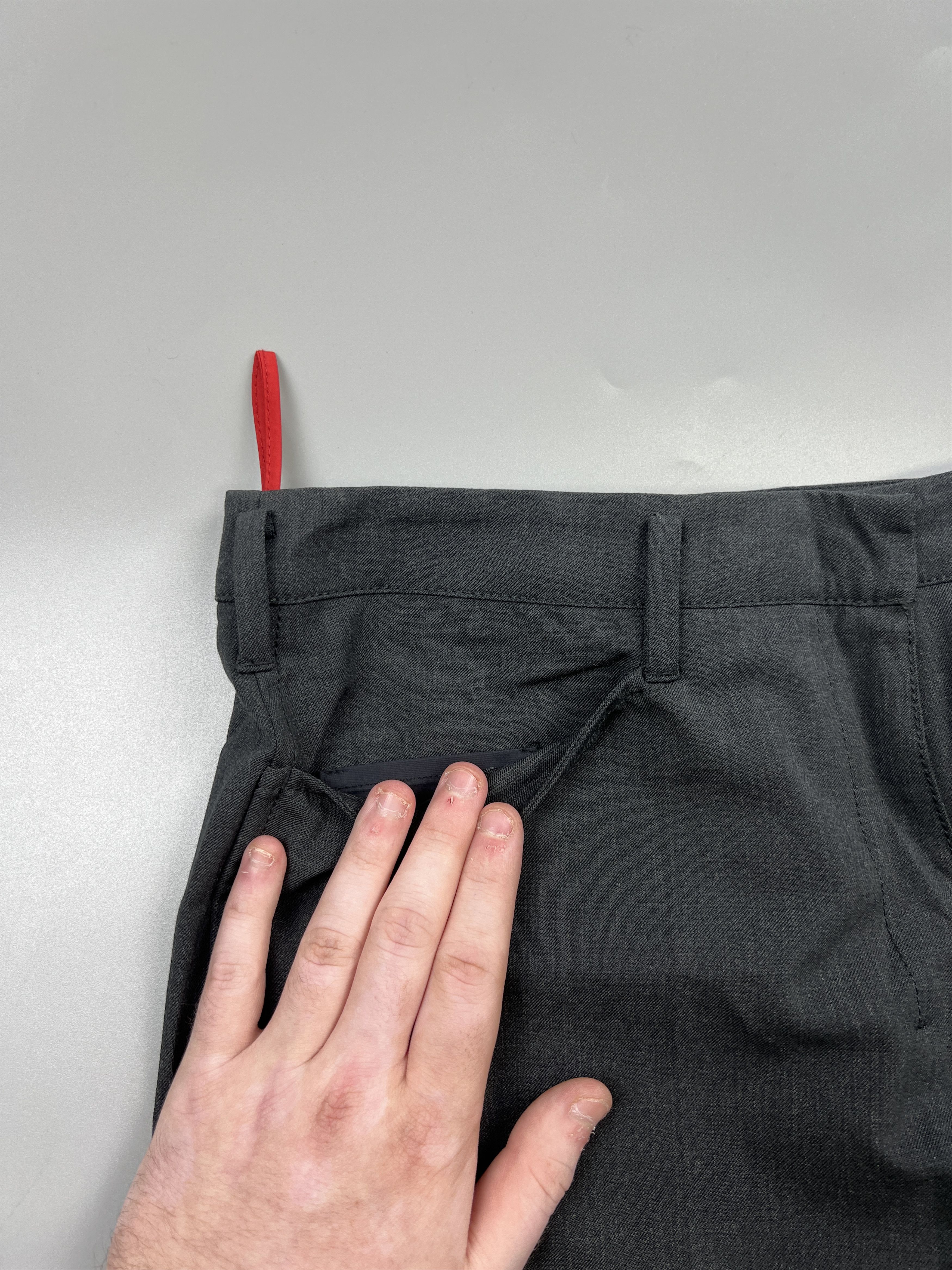 Prada Prada Red Tab Wool Blend Formal Trousers (Y0858) Size 30" / US 8 / IT 44 - 3 Thumbnail