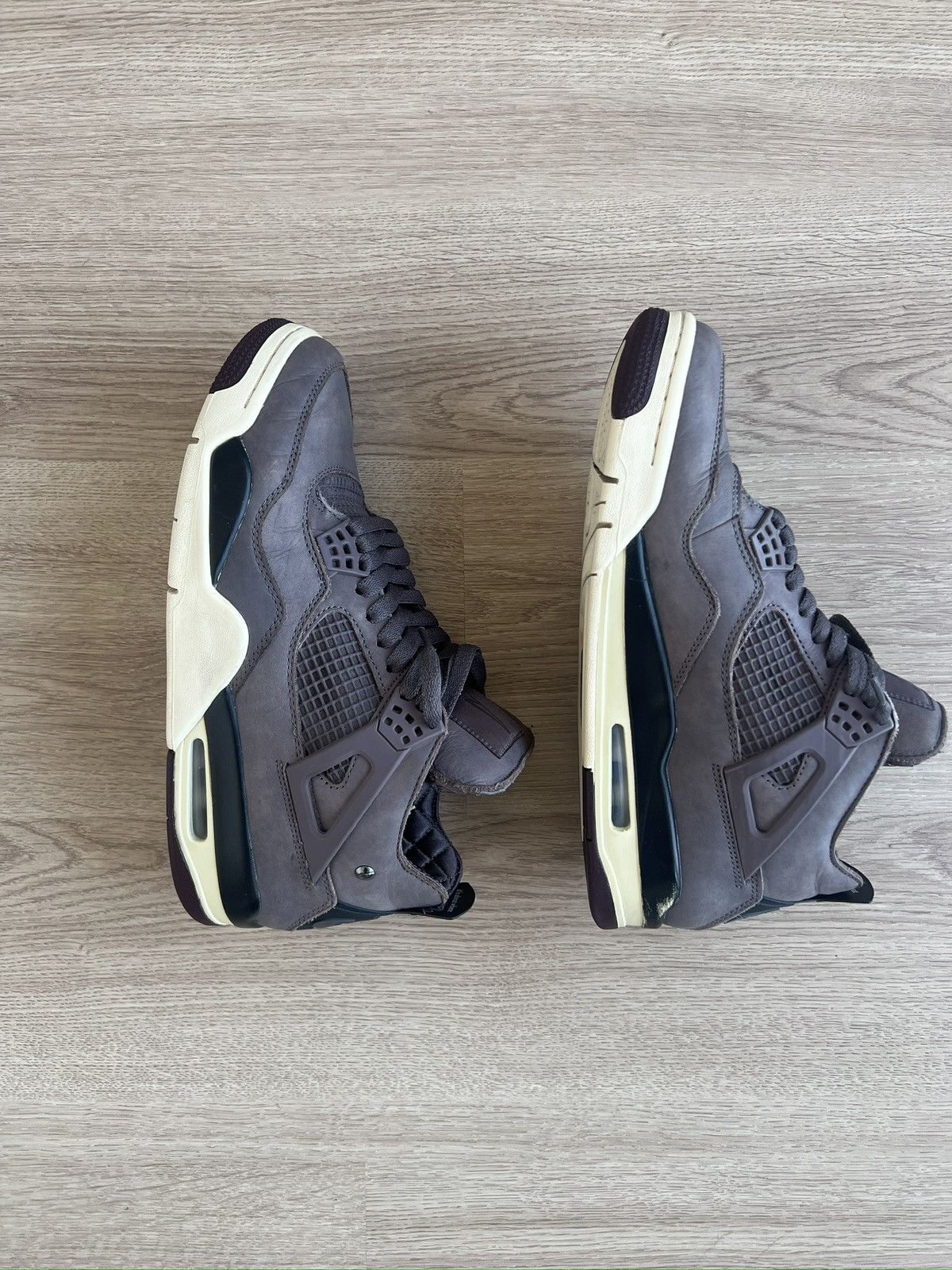 A Ma Maniere × Nike Jordan 4 A Ma Maniere "Violet Ore" - Size 10 Size US 10 / EU 43 - 1 Thumbnail