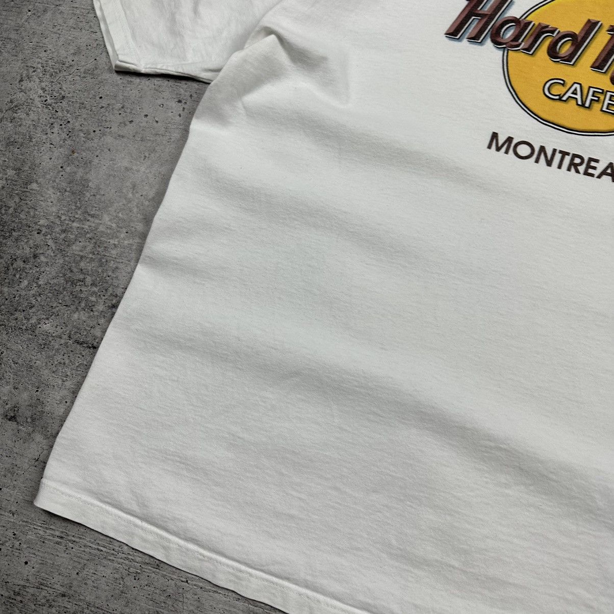 Hard Rock Cafe Vintage Hard Rock Cafe Montreal T-shirt White Men’s Size XL Size US XL / EU 56 / 4 - 5 Thumbnail