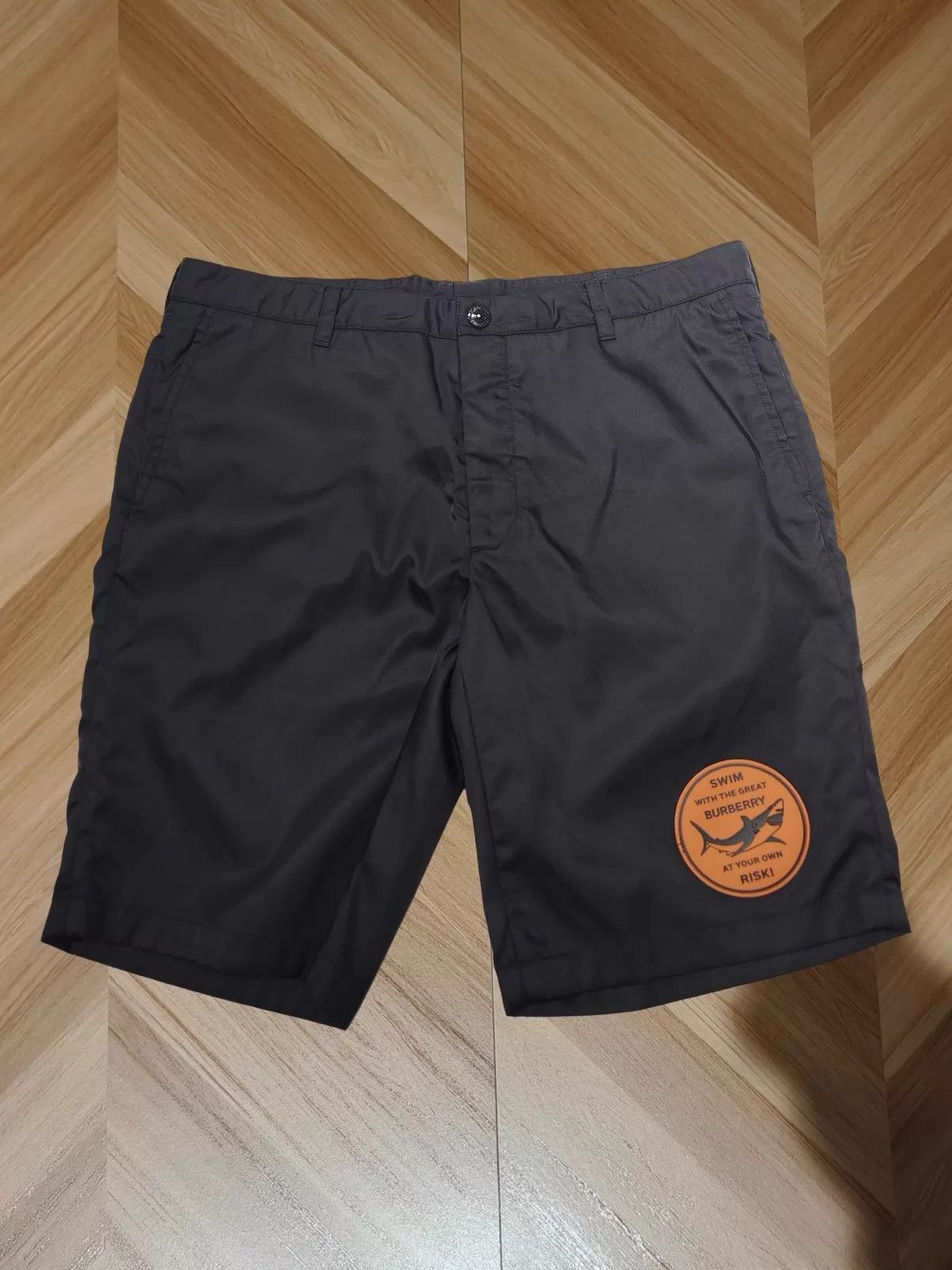 Burberry Burberry 99 New Shorts 52 Size US 36 / EU 52 - 1 Thumbnail