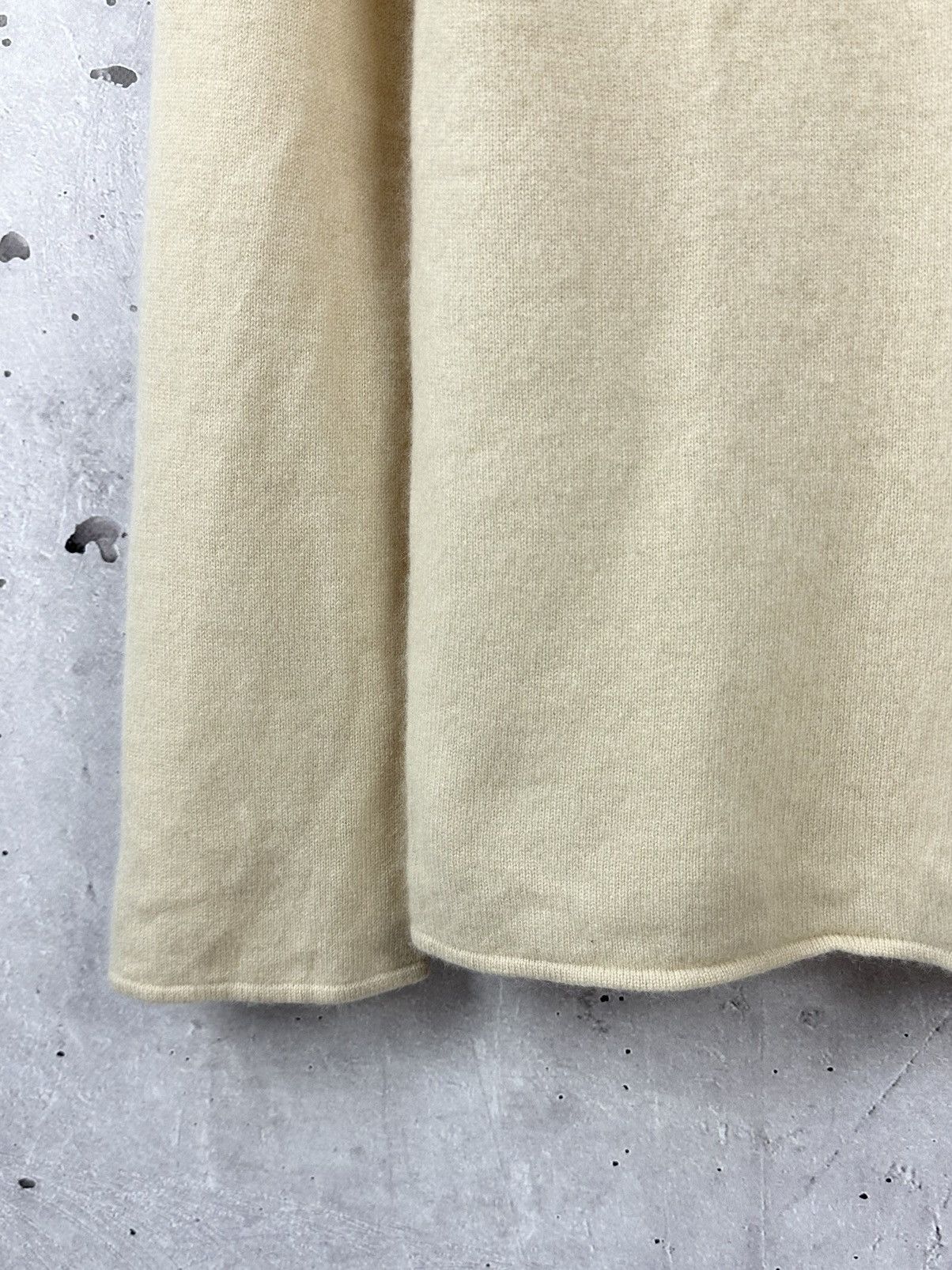 Japanese Brand × Vintage Vintage Made in Japan God Save The Queen Cashmere Sweater Size US M / EU 48-50 / 2 - 5 Thumbnail