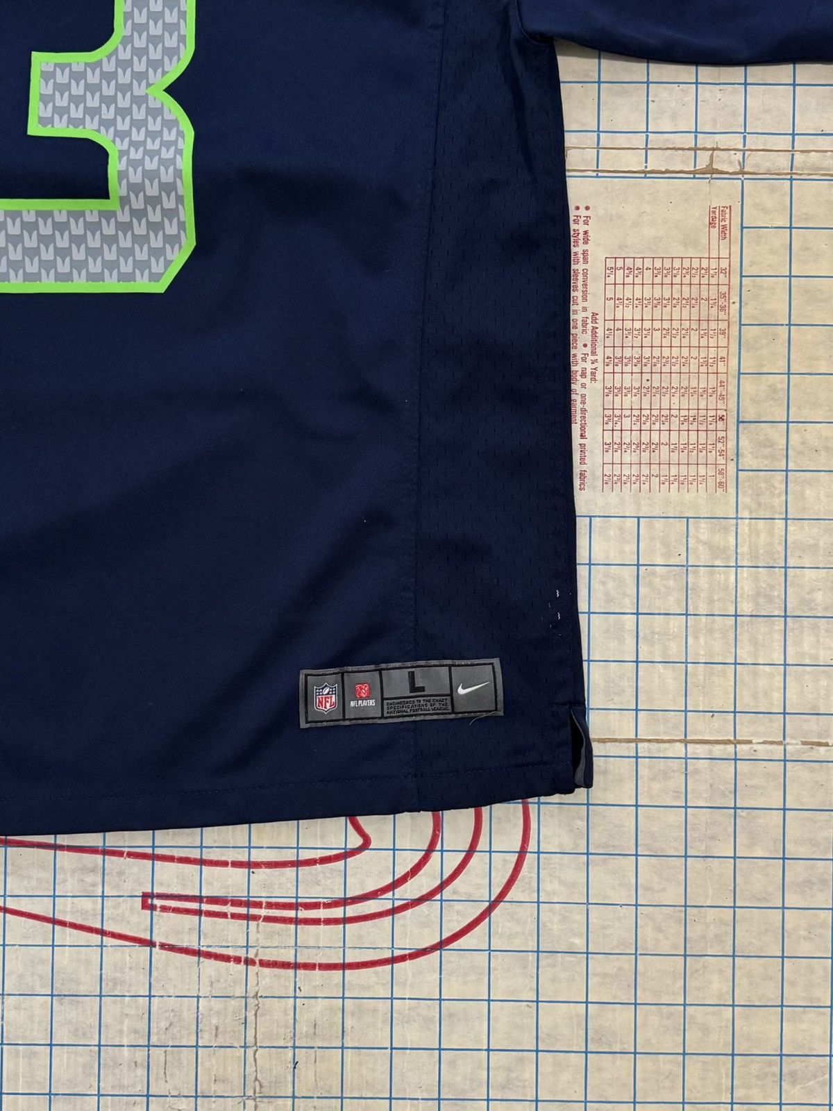 NFL × Nike Youth Large Nike Russell Wilson Seahawks Jersey Navy Size US S / EU 44-46 / 1 - 4 Thumbnail
