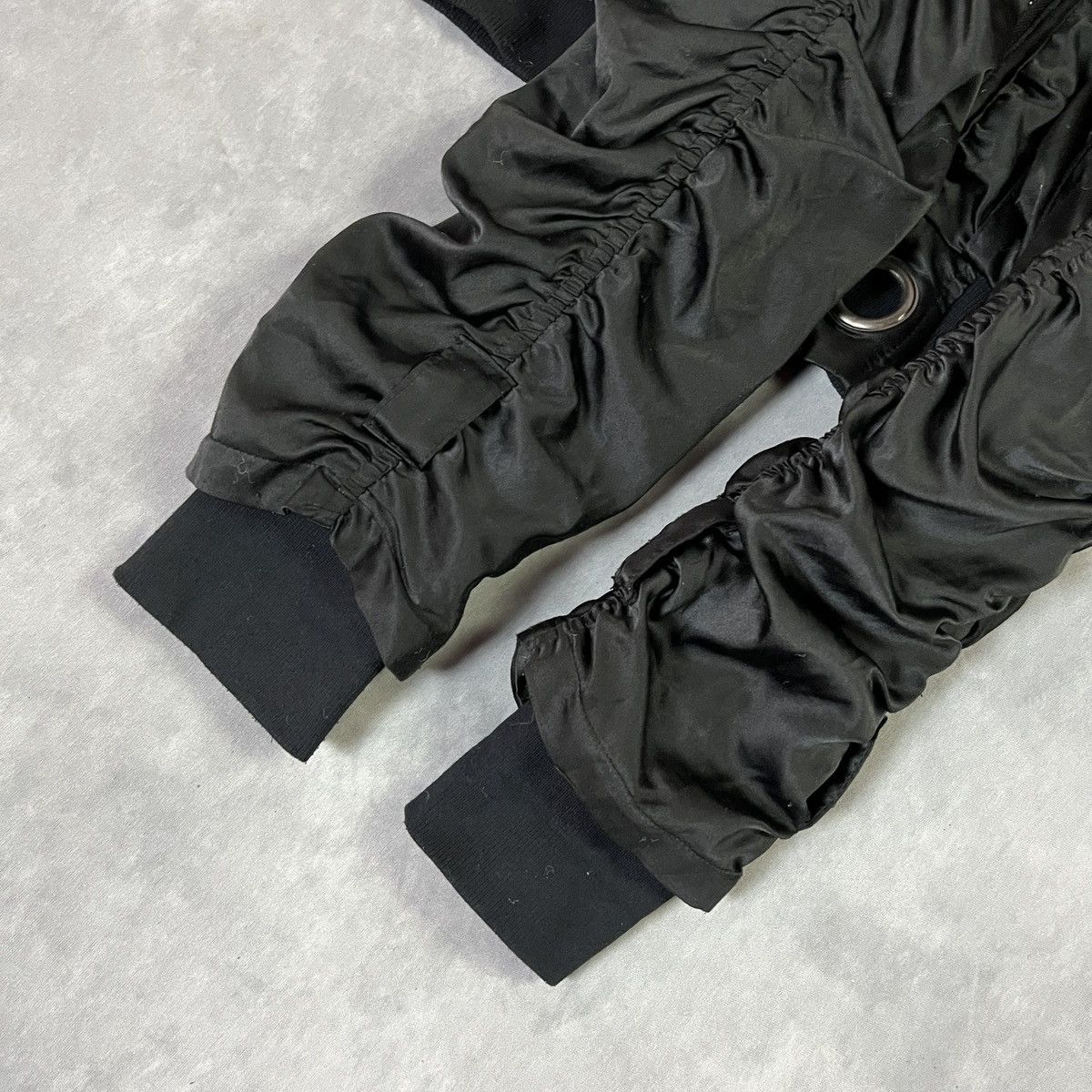 Dig Deep 2000s Dig Deep - Vkei Tactical Studded Cropped Bono Jacket Size US L / EU 52-54 / 3 - 7 Thumbnail