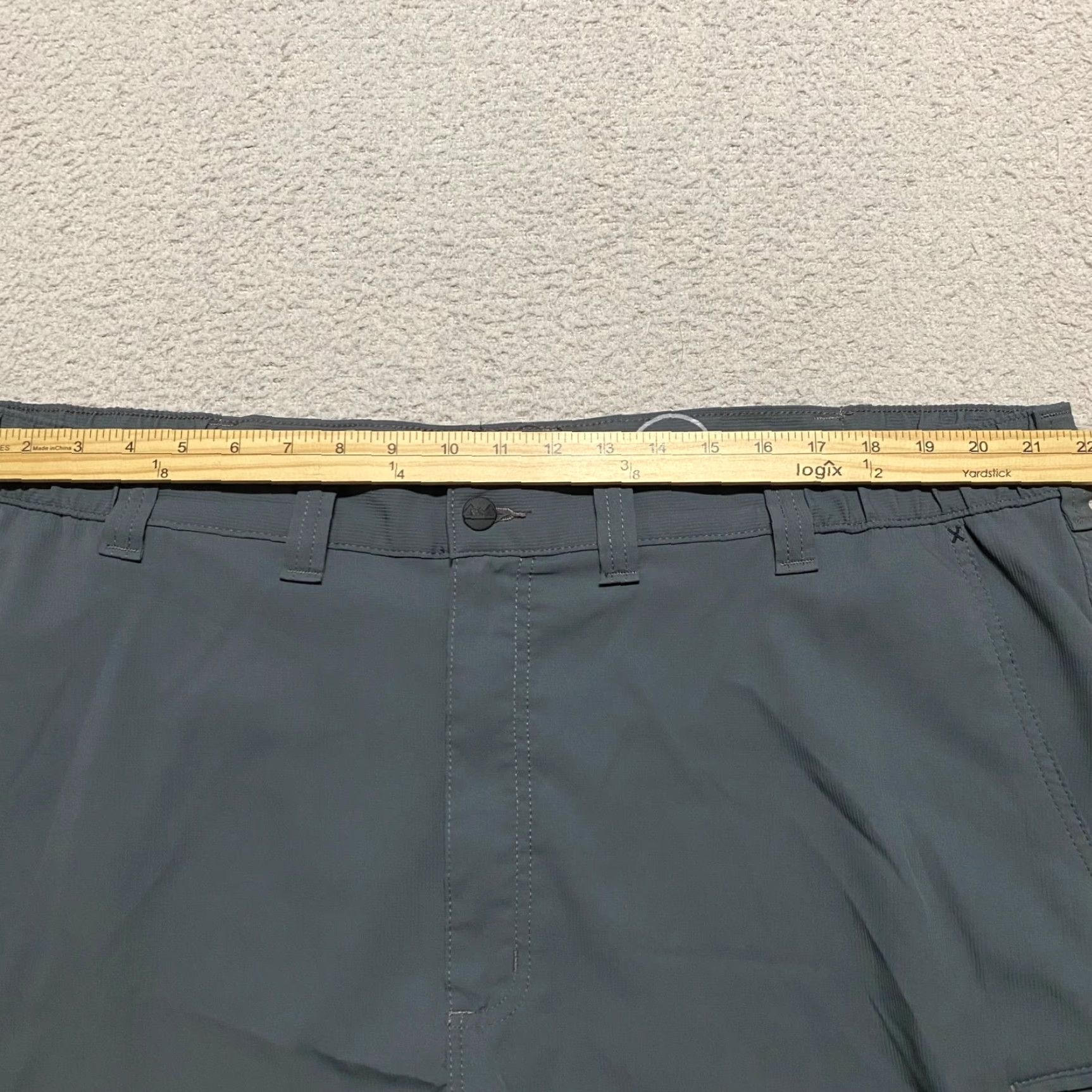 Wrangler Wrangler Mens Shorts Gray Cargo Inseam 10" Regular Waist 42in Polyester Outdoor Utility Pockets Inseam 10 in Men's Cargo Shorts 44 Size US 44 / EU 60 - 7 Thumbnail