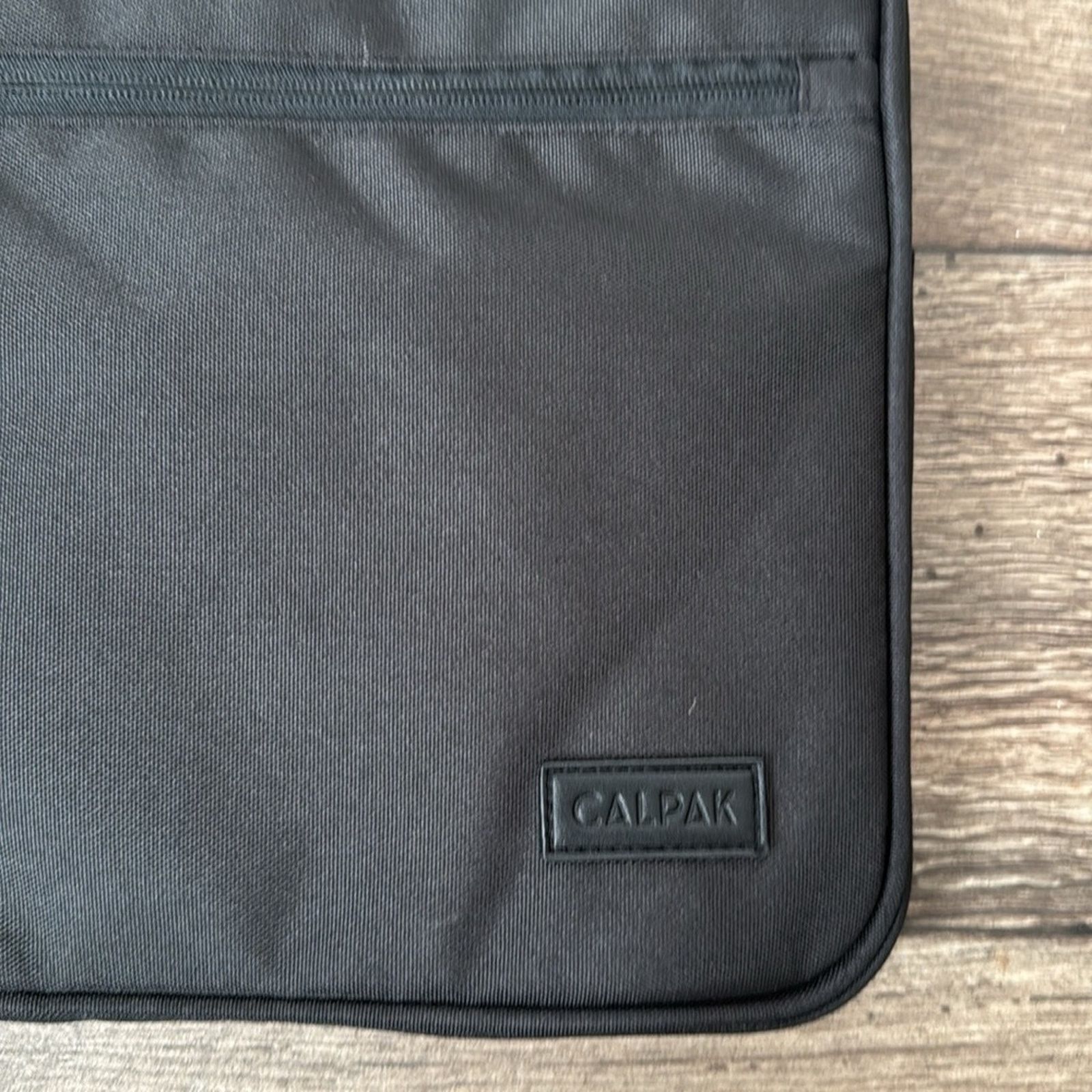 Other NWT CALPAK 17” Laptop Sleeve in Black Size ONE SIZE - 3 Thumbnail