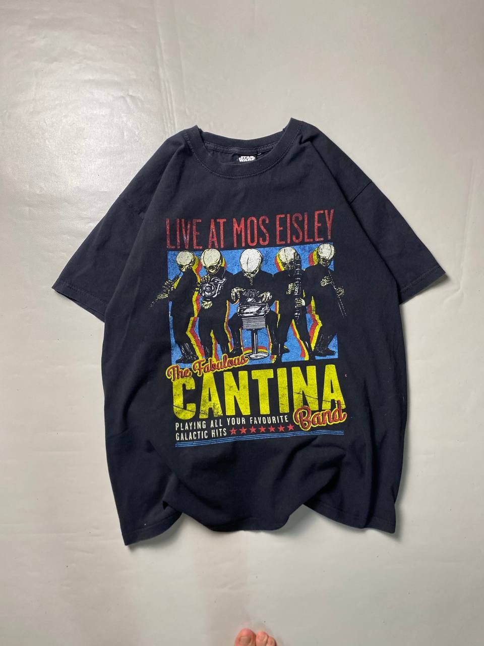 Star Wars Vintage Star Wars Live At Mos Eisly T-Shirt Size US L / EU 52-54 / 3 - 1 Thumbnail