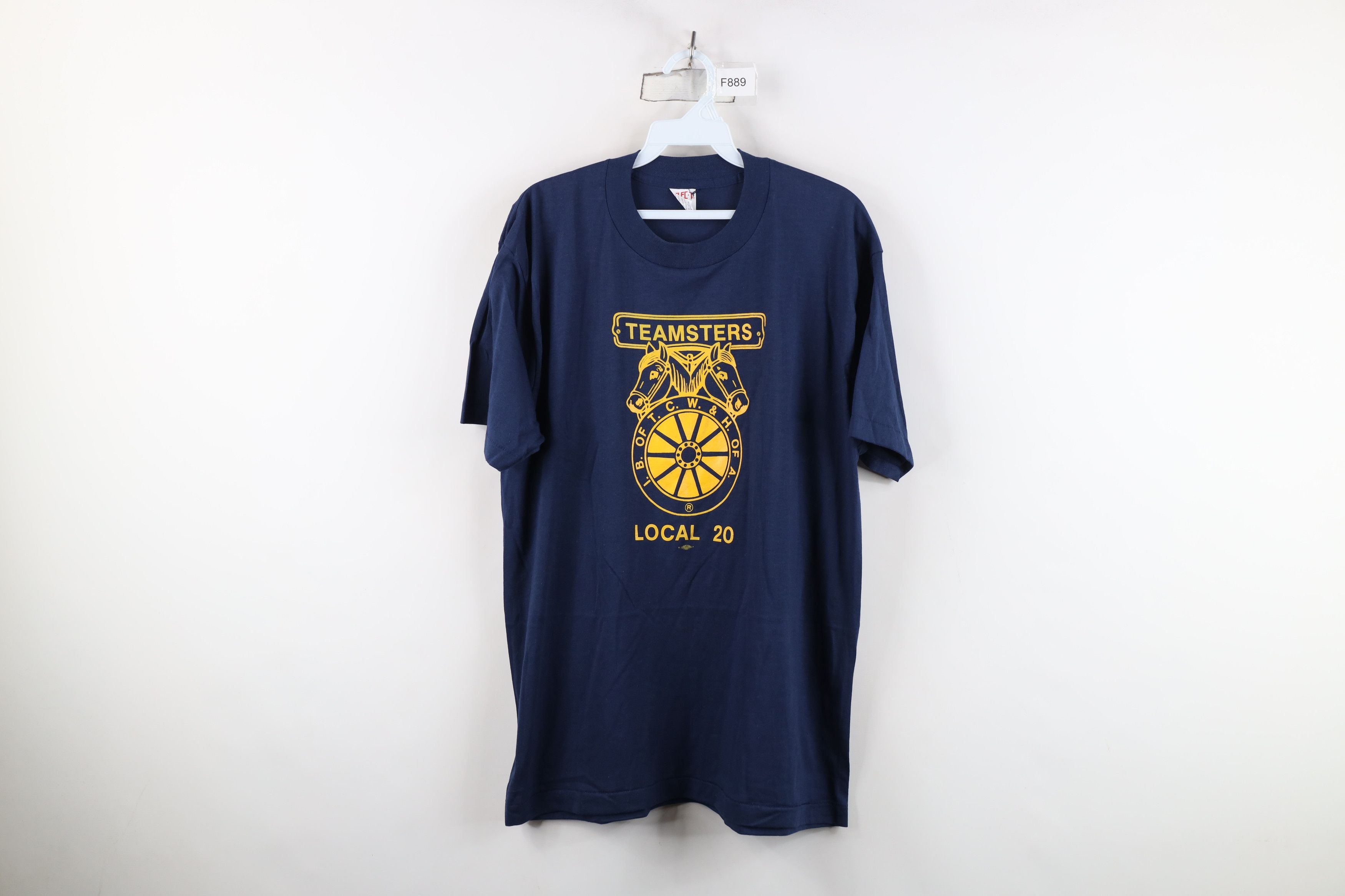 Vintage Vintage 80s 90s Union Local 20 Short Sleeve T-Shirt Blue USA Size US XL / EU 56 / 4 - 1 Thumbnail