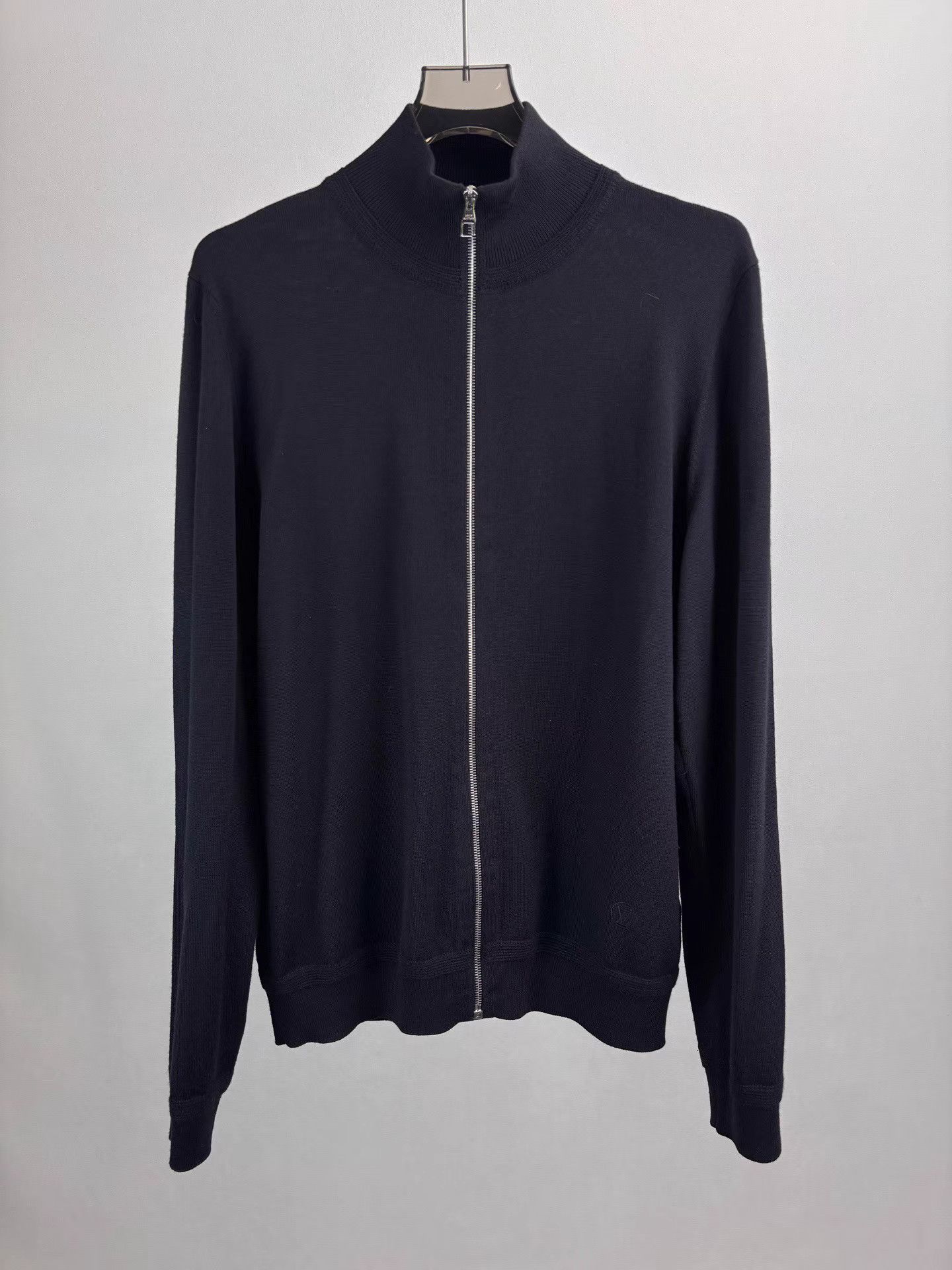 Louis Vuitton LV Small Logo Wool & Silk Blend Jacket K1 Size US XL / EU 56 / 4 - 1 Thumbnail