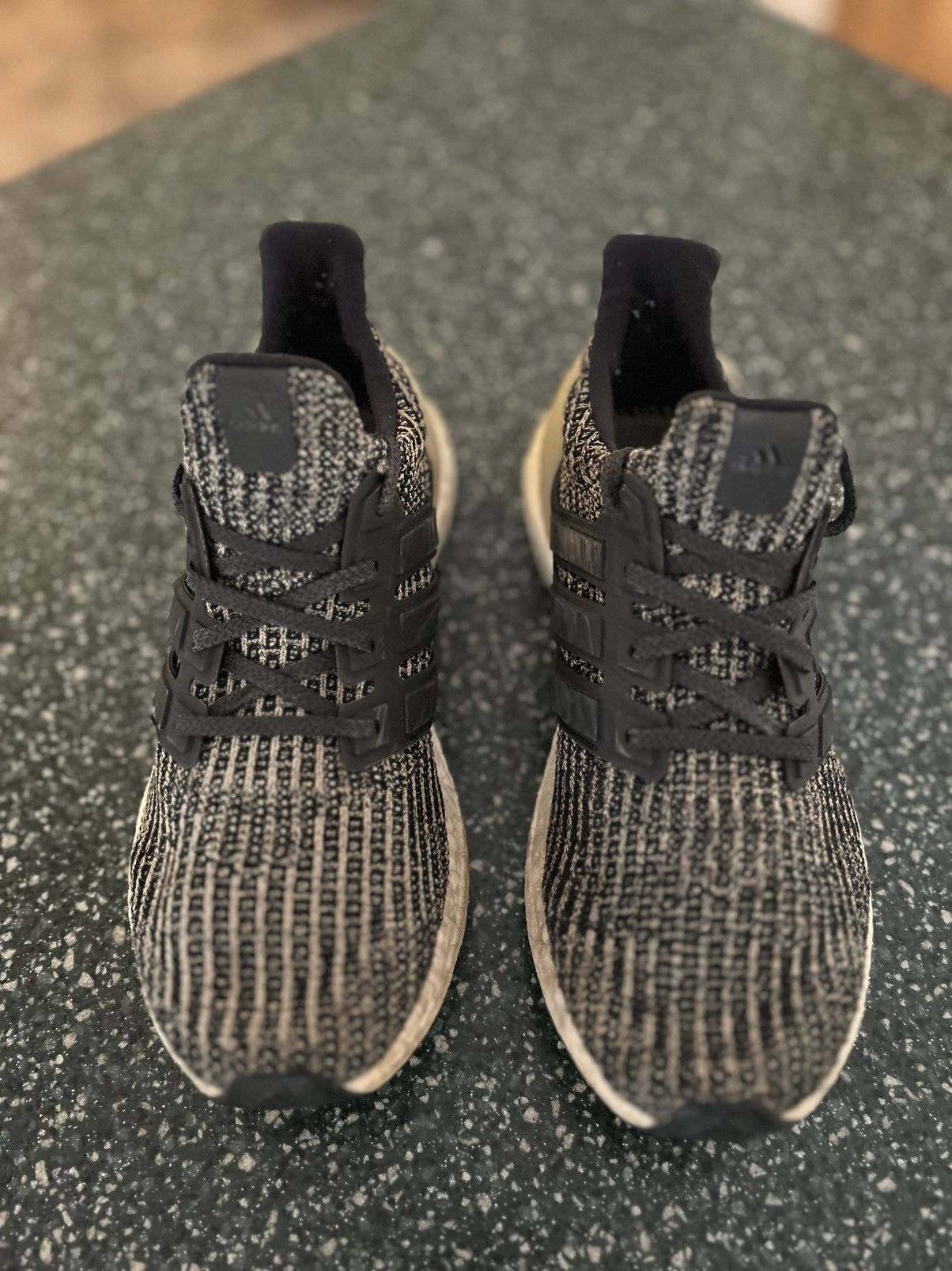 Adidas Adidas Ultraboost Size US 7 / EU 40 - 5 Thumbnail