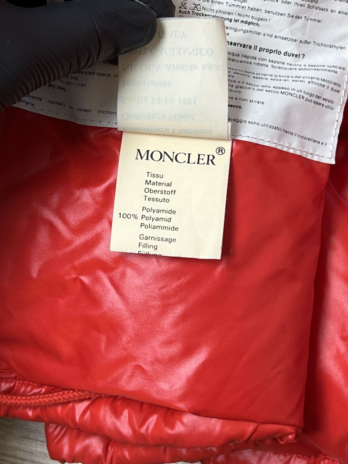 Moncler Vintage Moncler Grenoble 80s 90s Down Puffer Jacket Size US M / EU 48-50 / 2 - 15 Thumbnail